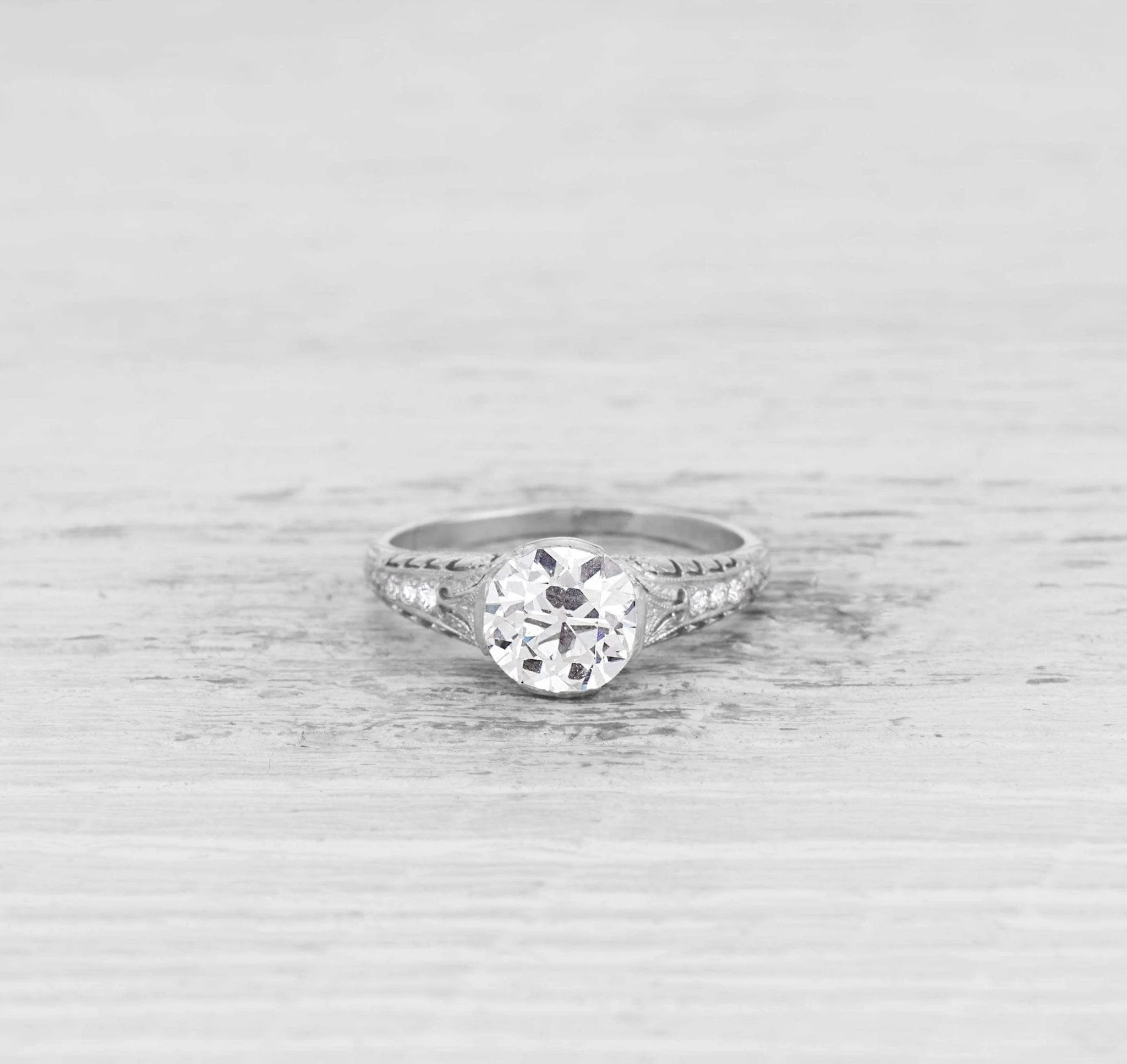1.81 CARAT EDWARDIAN DIAMOND ENGAGEMENT RING - Image 2