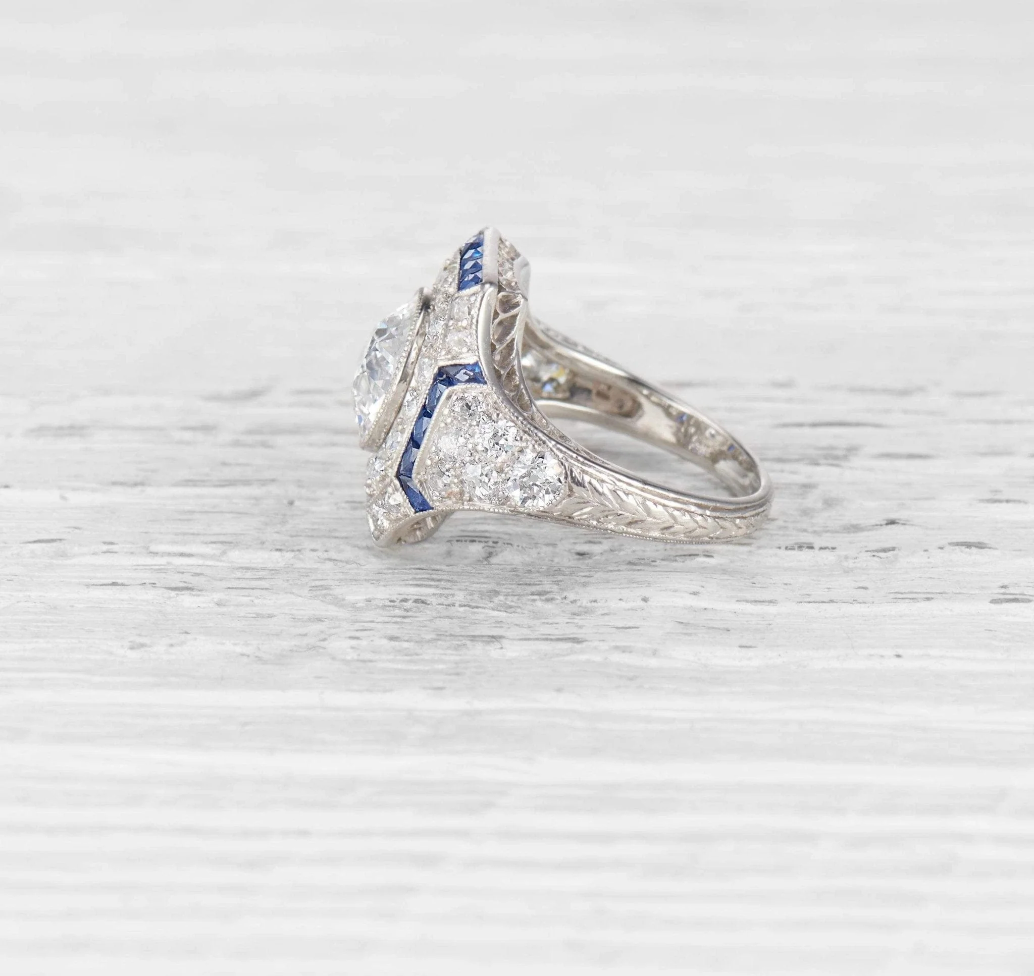 1.82 CARAT ART DECO DIAMOND AND SAPPHIRE ENGAGEMENT RING - Image 3