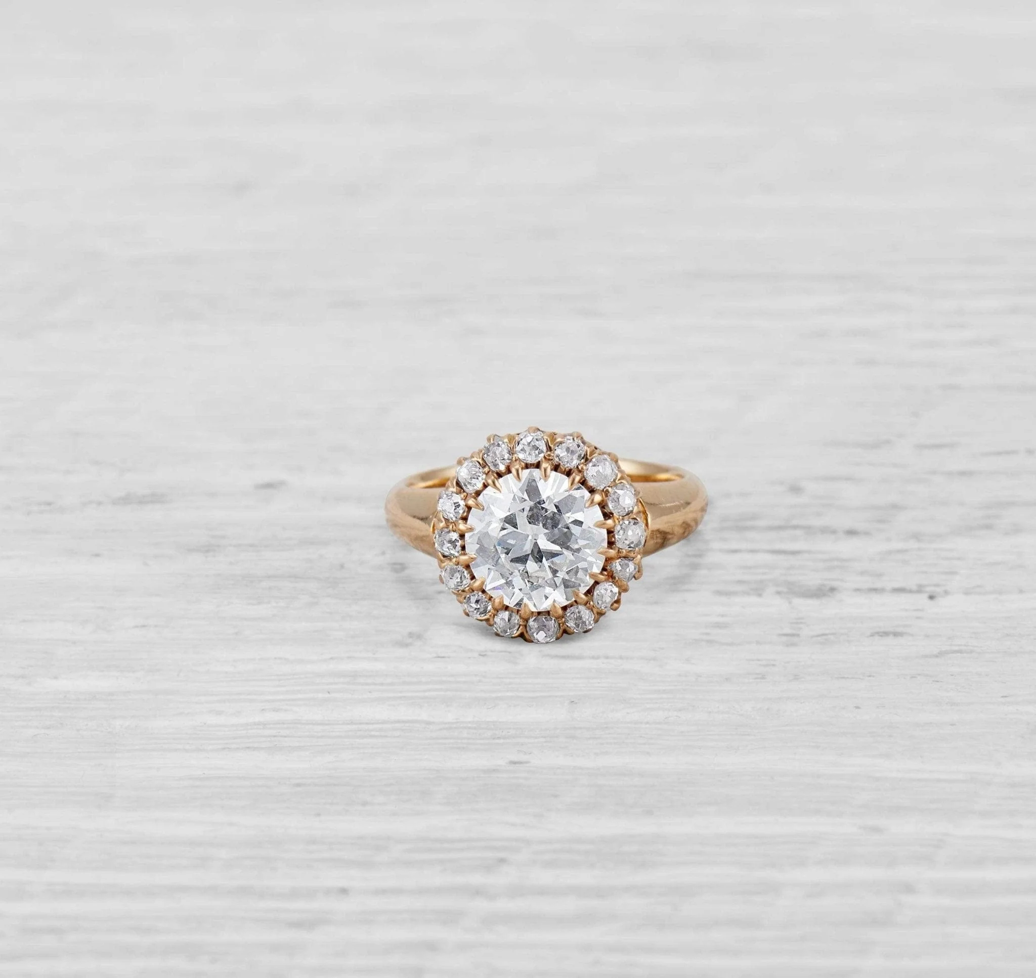 1.89 CARAT VICTORIAN DIAMOND TIFFANY & CO. ENGAGEMENT RING - Image 2