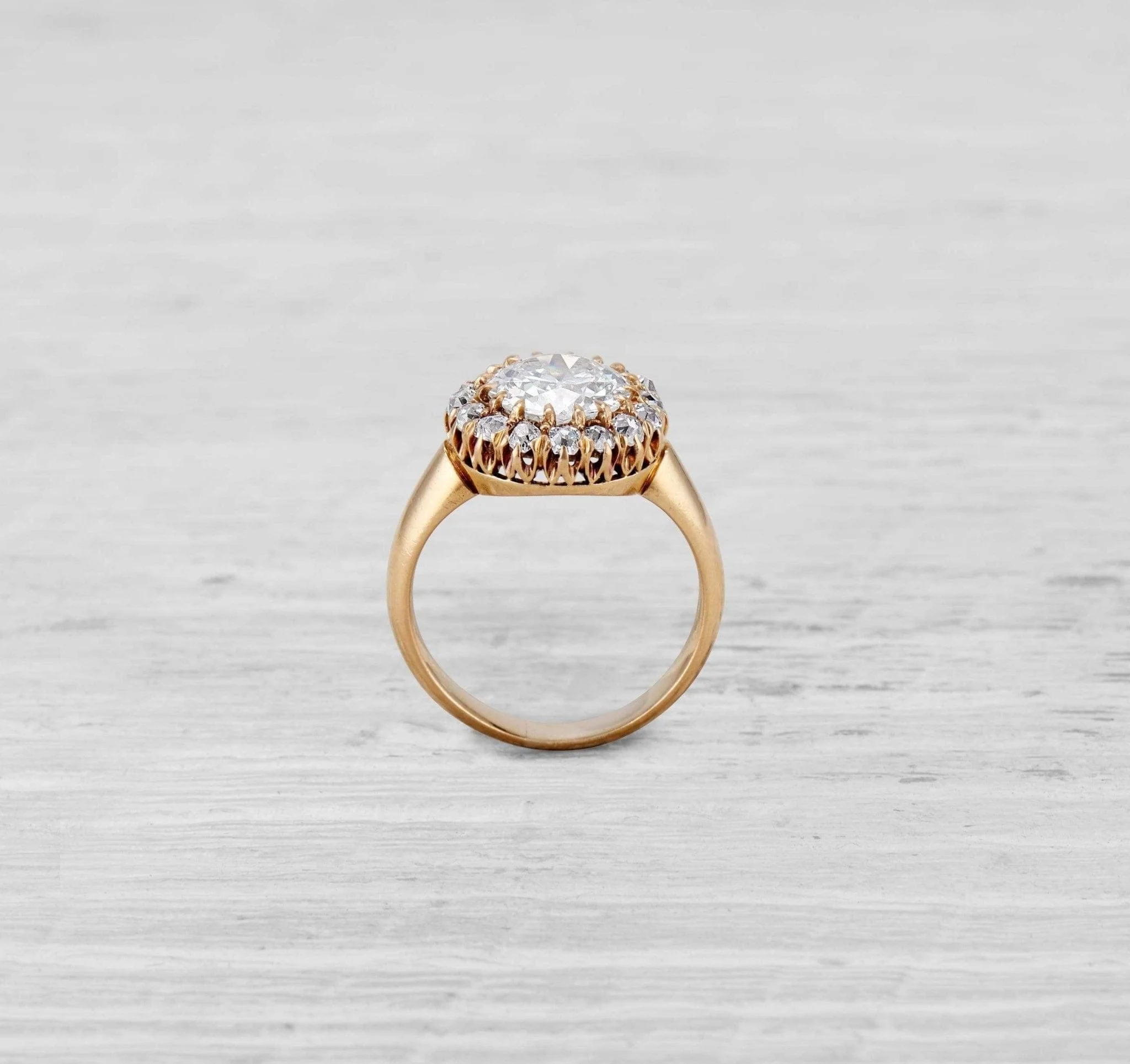 1.89 CARAT VICTORIAN DIAMOND TIFFANY & CO. ENGAGEMENT RING - Image 4
