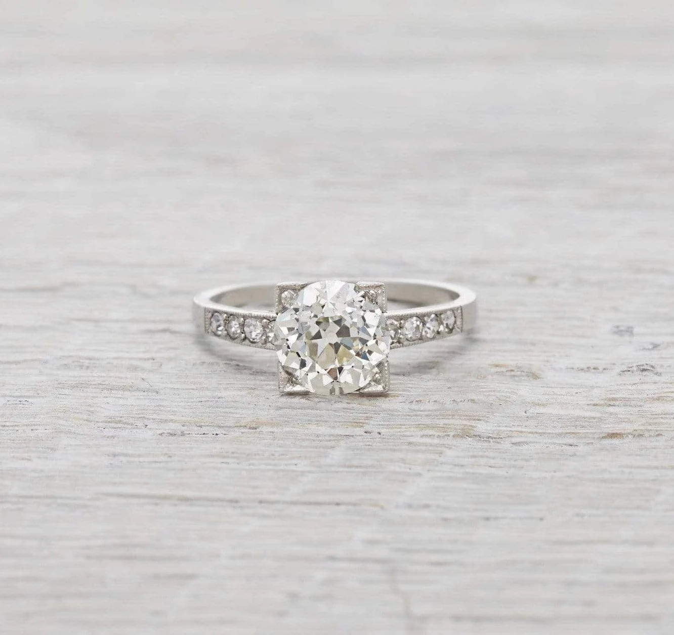1.94 Carat Vintage Art Deco Diamond Engagement Ring - Image 2