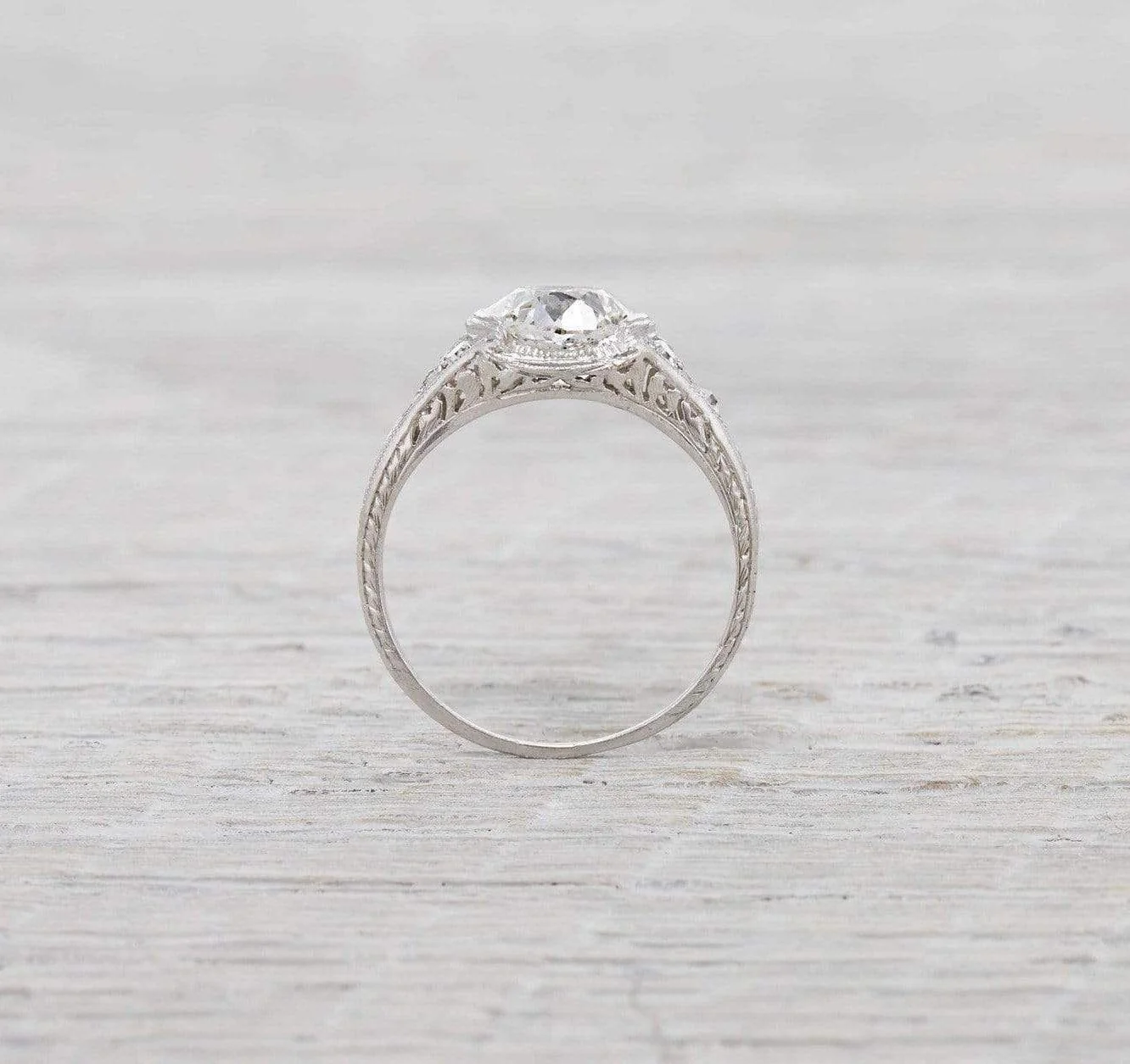 1.95 Carat Vintage Diamond Engagement Ring - Image 4