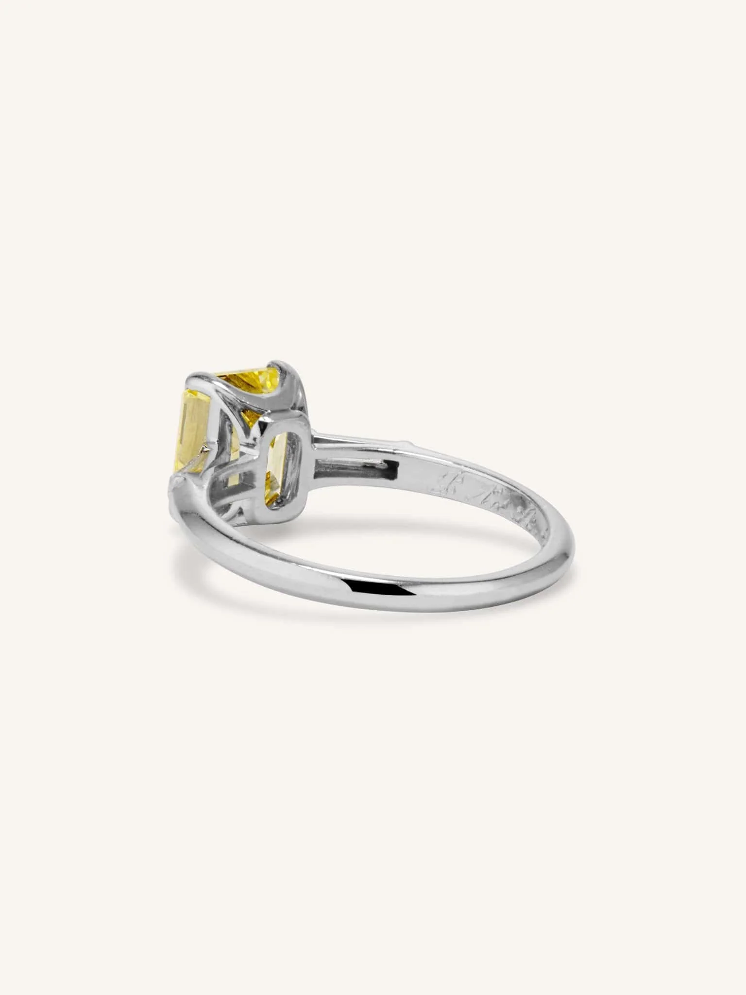Late Art Deco 1.86 Carat Emerald Cut Intense Fancy Yellow Diamond Engagement Ring - Image 5
