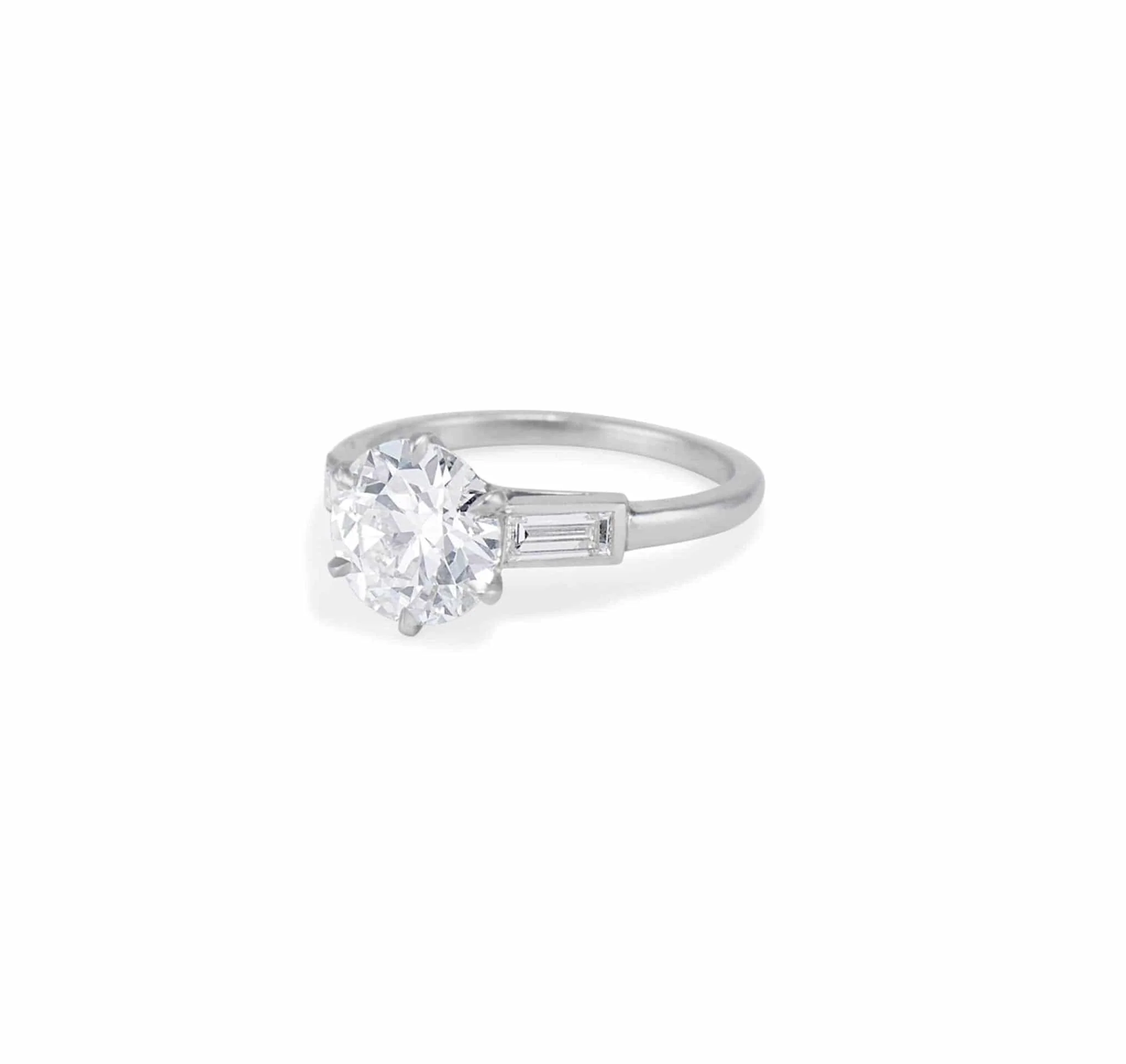 2.01 CARAT DIAMOND CARTIER ENGAGEMENT RING - Image 4