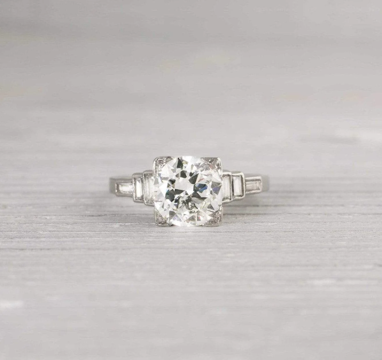 2.02 Carat Old Art Deco Diamond Engagement Ring - Image 2