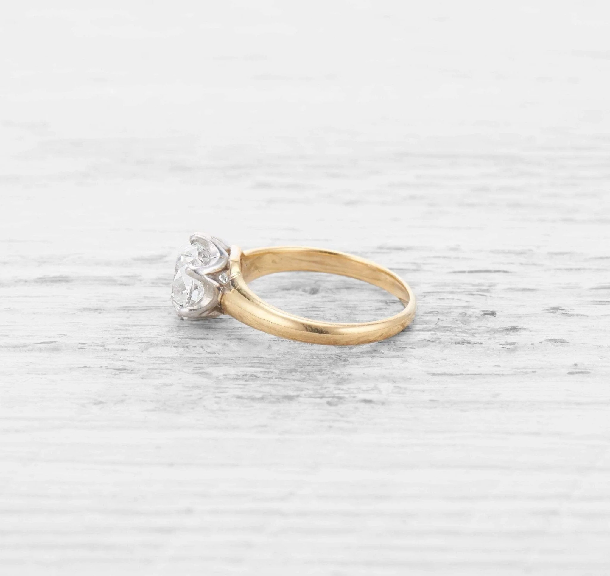 2.08 CARAT VICTORIAN DIAMOND SOLITAIRE ENGAGEMENT RING - Image 3