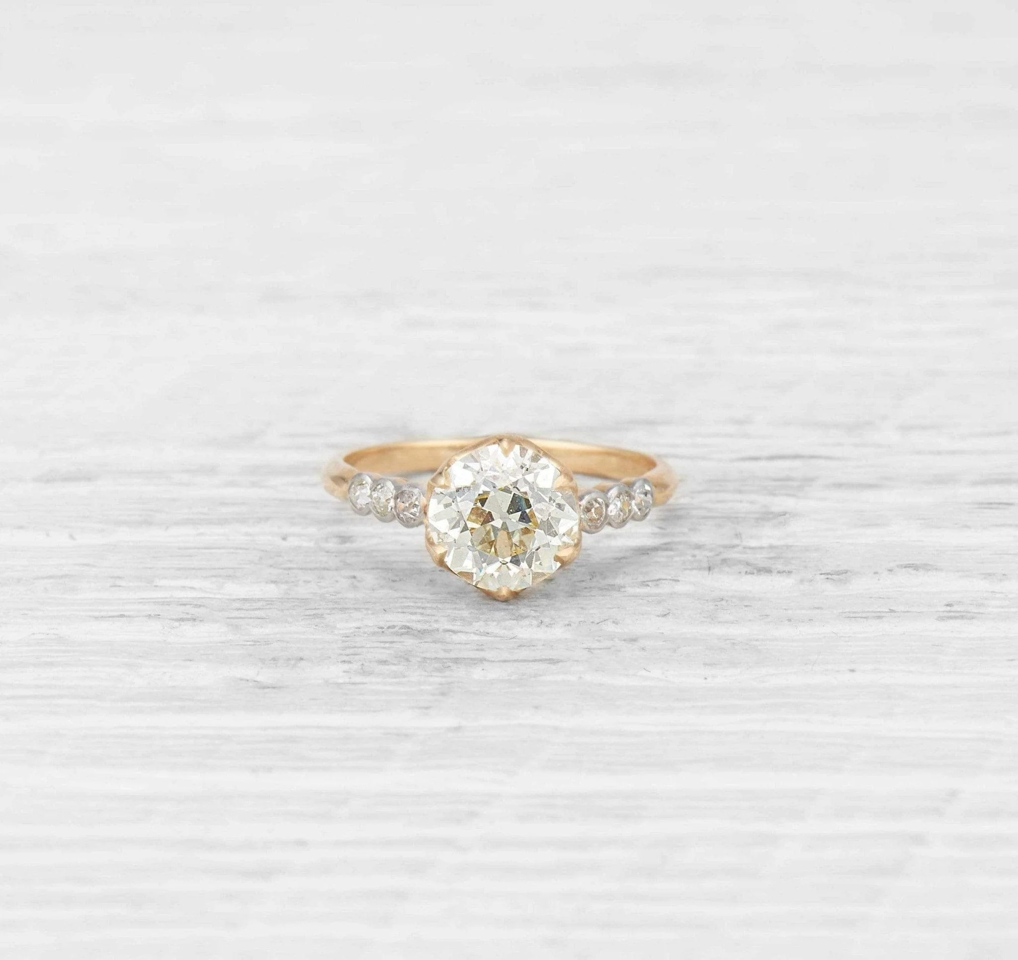 2.11 CARAT EDWARDIAN DIAMOND SOLITAIRE ENGAGEMENT RING - Image 2