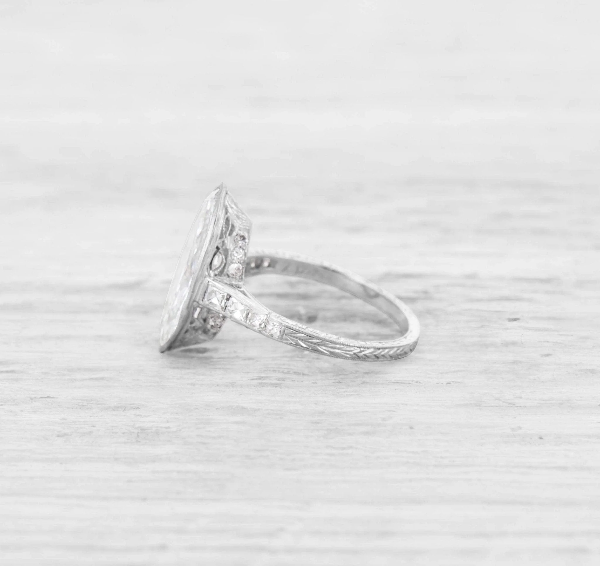 2.12 CARAT MARQUISE-CUT EDWARDIAN DIAMOND ENGAGEMENT RING - Image 3