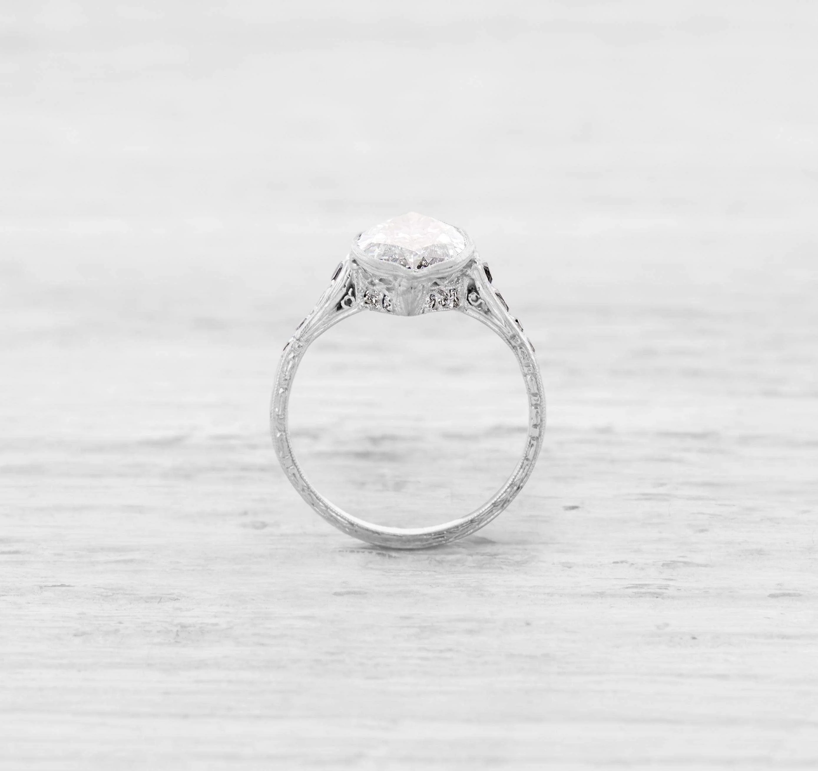 2.12 CARAT MARQUISE-CUT EDWARDIAN DIAMOND ENGAGEMENT RING - Image 4