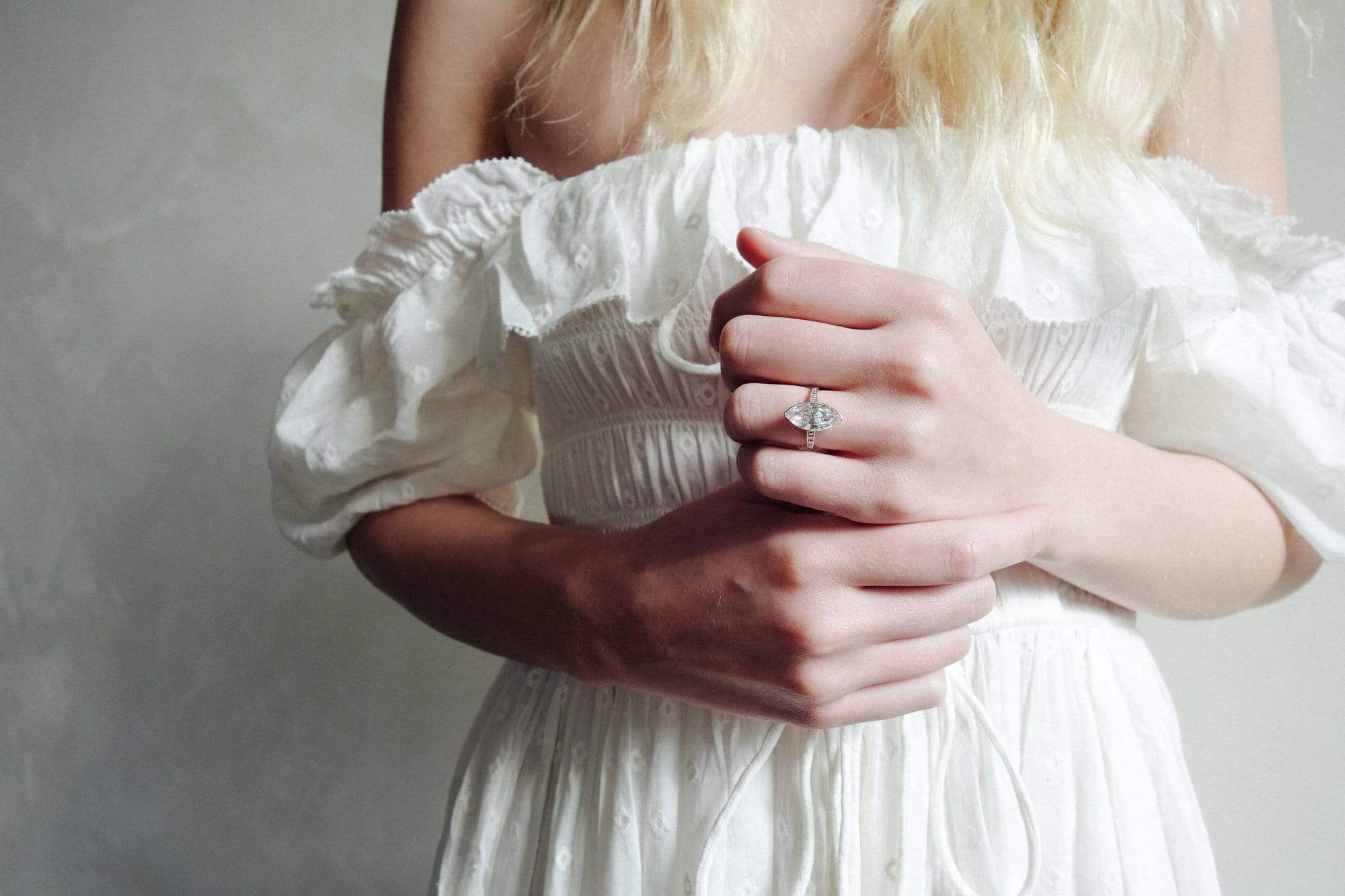 2.12 CARAT MARQUISE-CUT EDWARDIAN DIAMOND ENGAGEMENT RING - Image 5