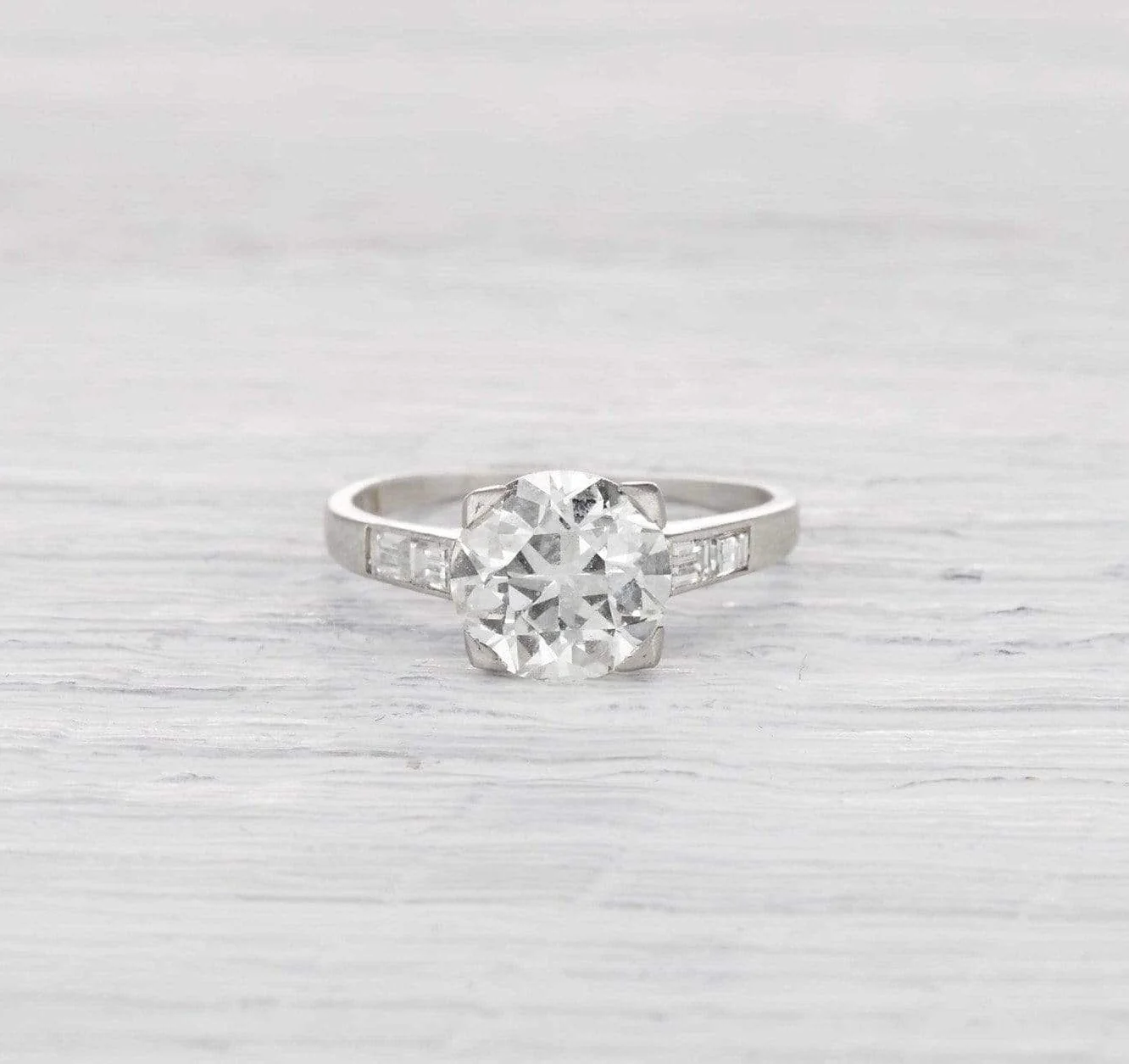 2.15 Carat Art Deco Engagement Ring - Image 2