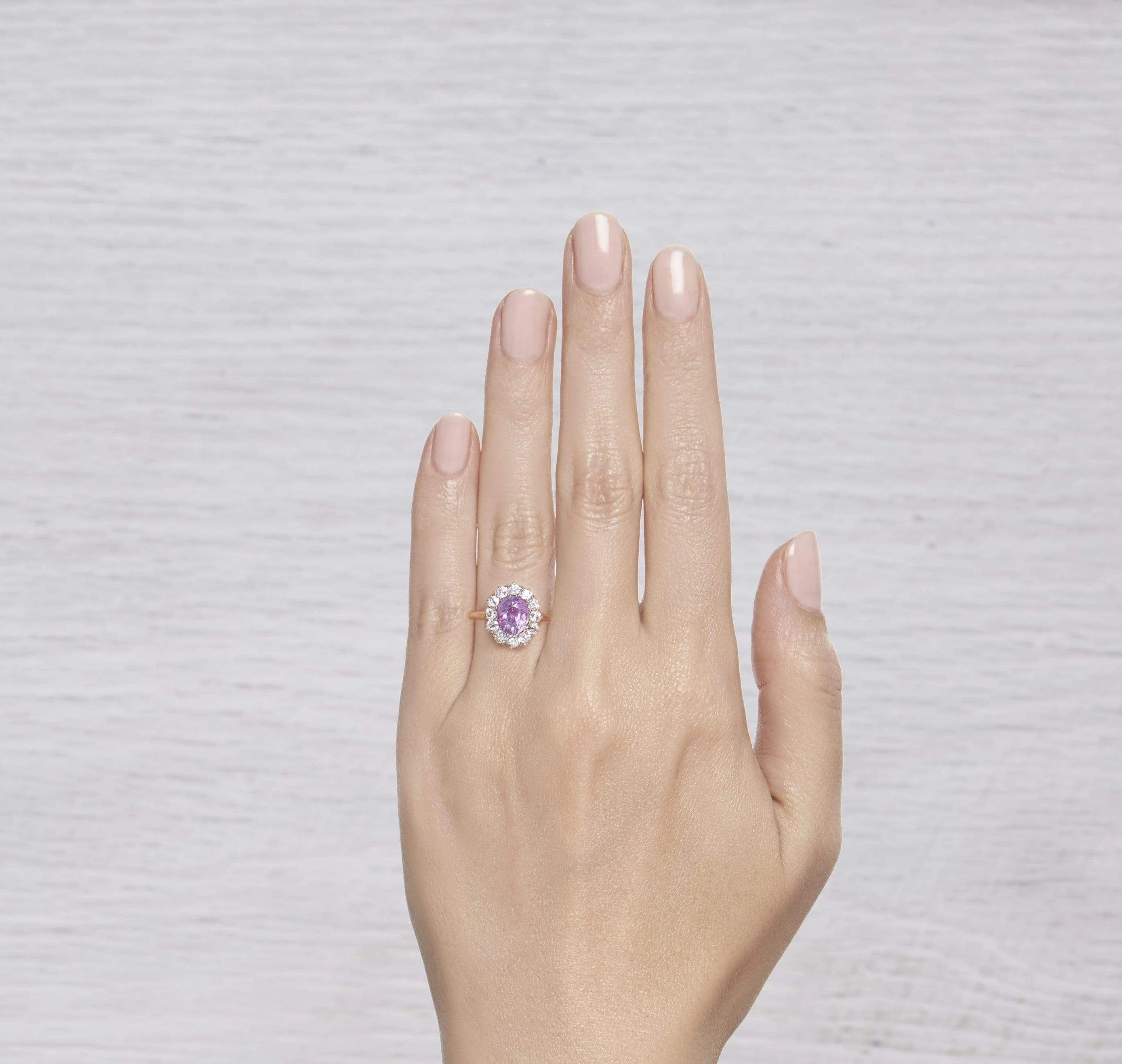 2.25 CARAT PINK SAPPHIRE AND DIAMOND CLUSTER RING - Image 5