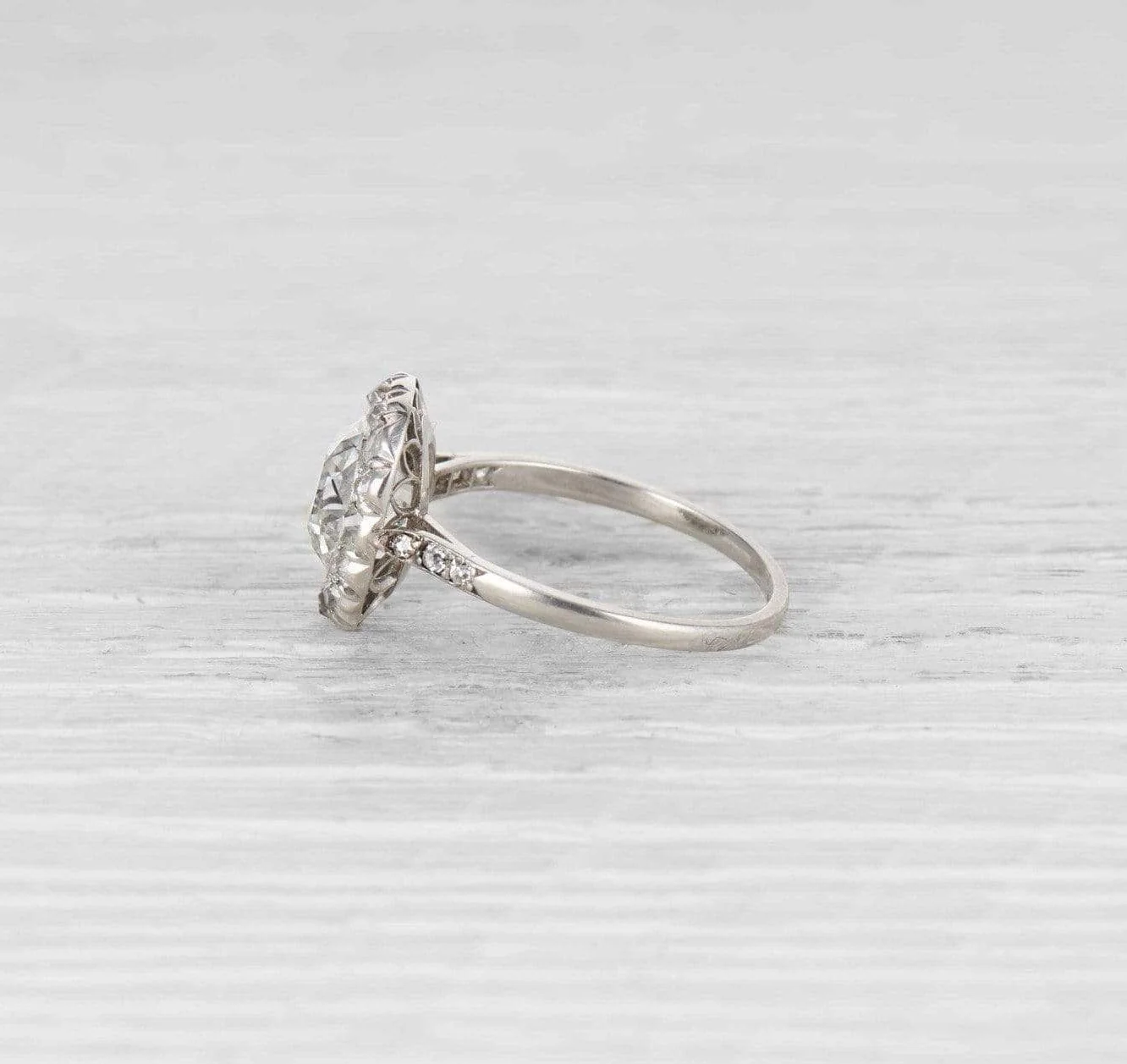 2.56 Carat Edwardian Engagement Ring - Image 3