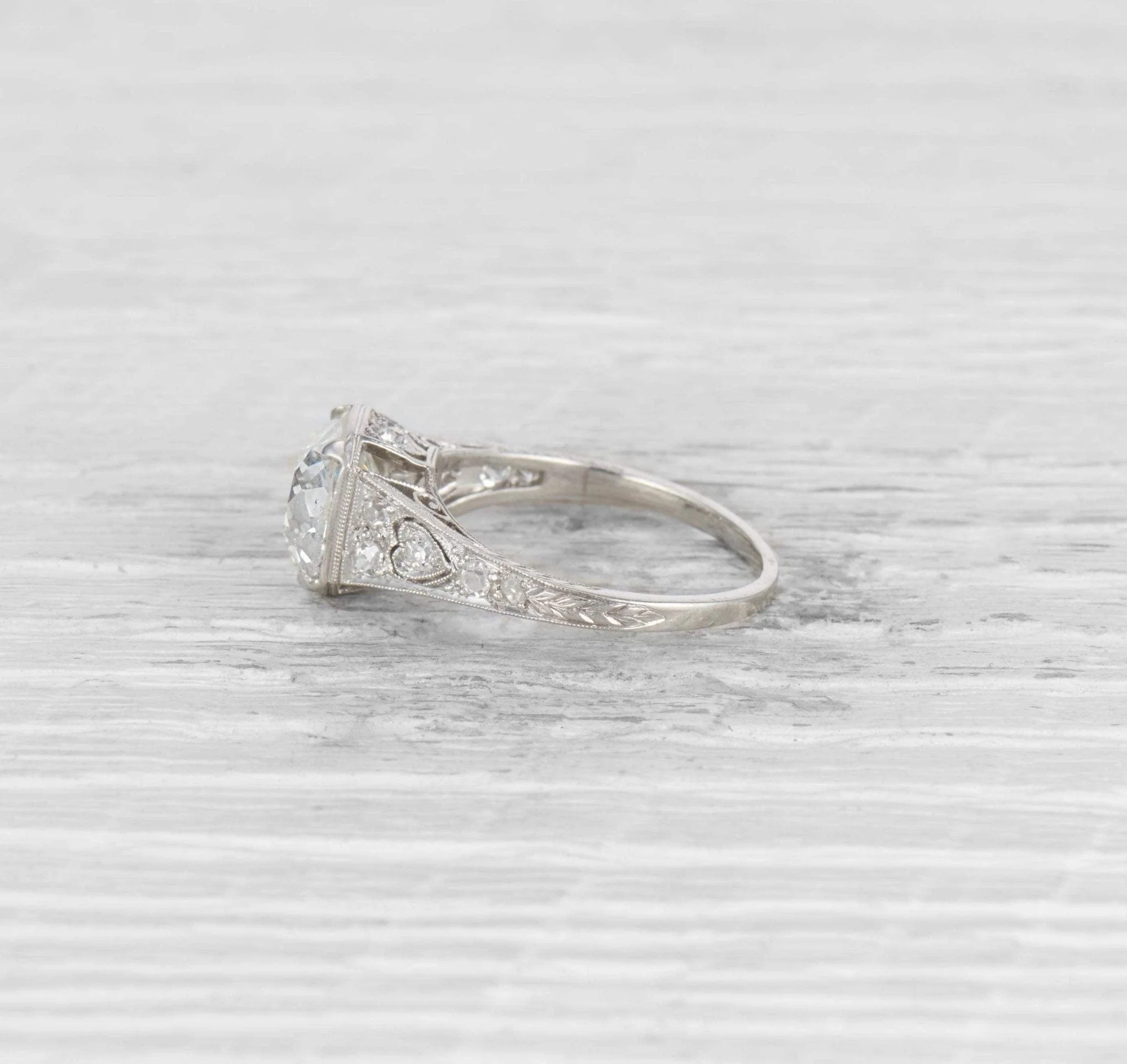 2.78 CARAT ART DECO DIAMOND ENGAGEMENT RING - Image 3