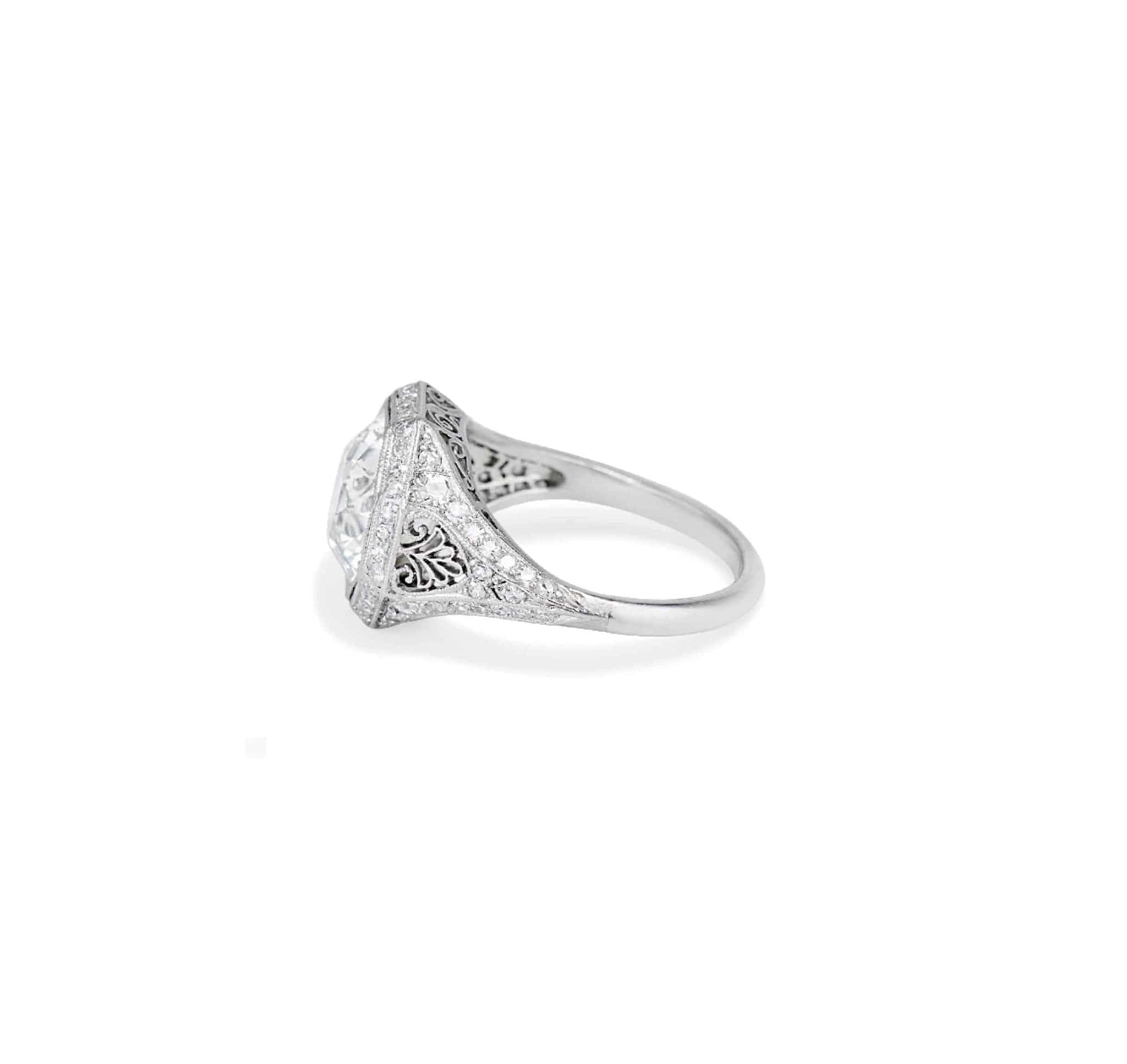 Art Deco 3.47 Carat Old European Cut Diamond Filigree Ring - Image 3