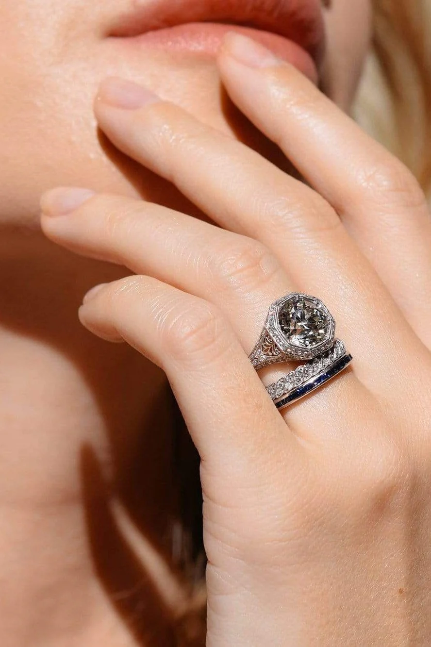 Art Deco 3.47 Carat Old European Cut Diamond Filigree Ring - Image 6