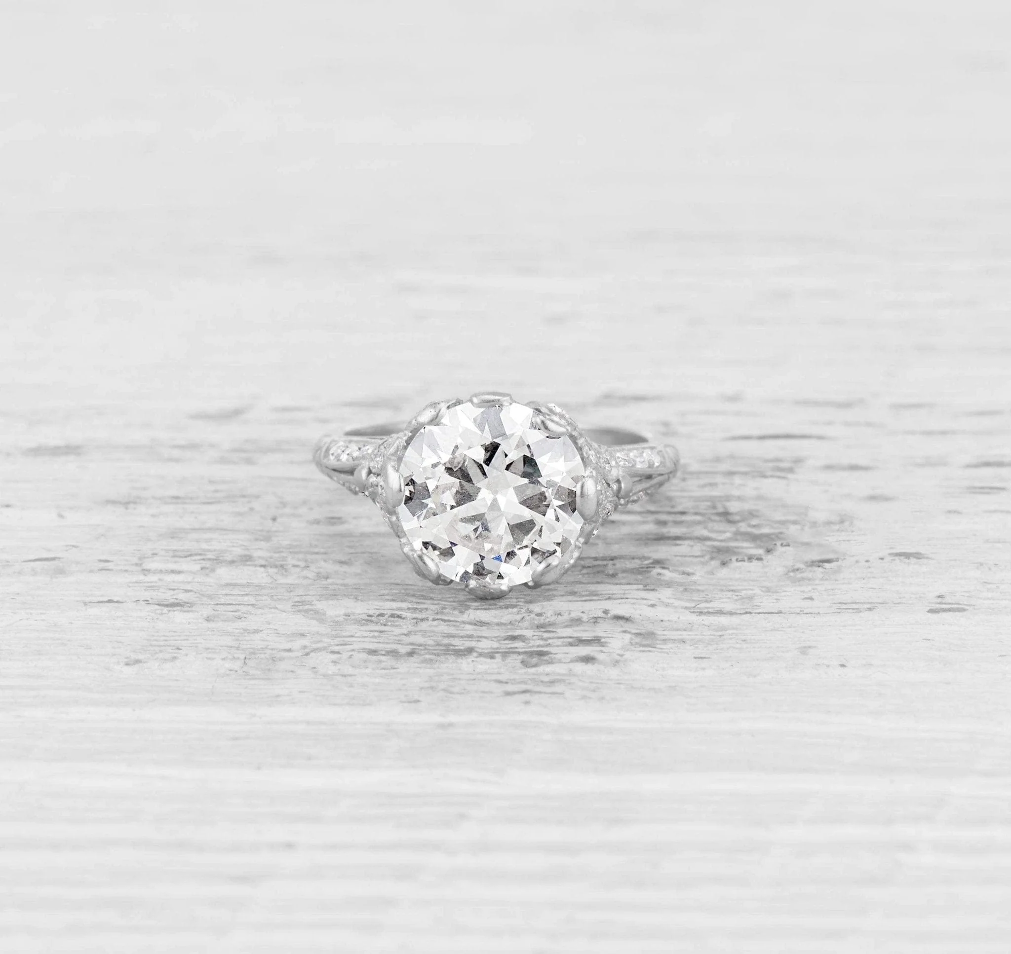 3.47 CARAT EDWARDIAN DIAMOND ENGAGEMENT RING - Image 2