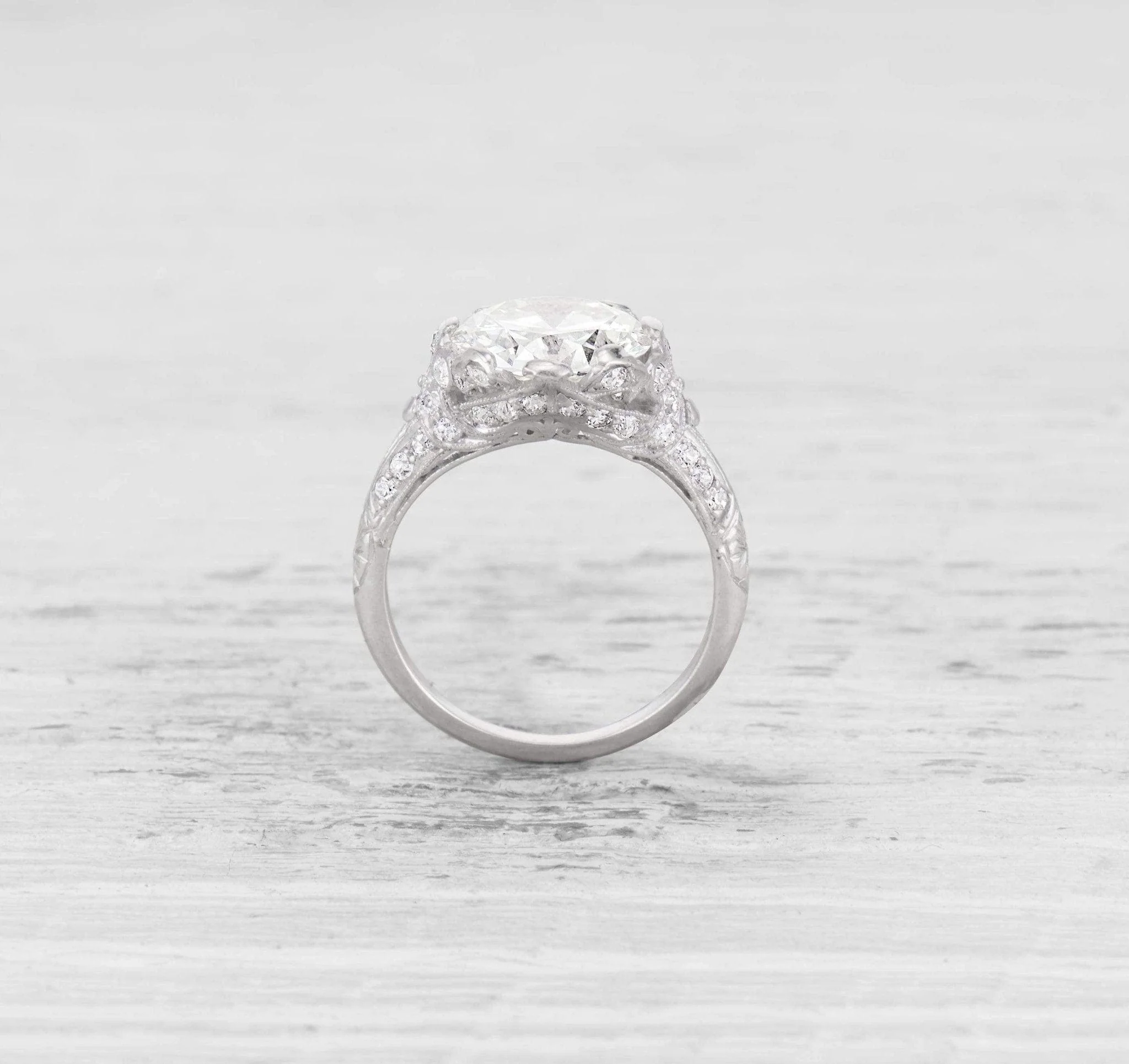 3.47 CARAT EDWARDIAN DIAMOND ENGAGEMENT RING - Image 4