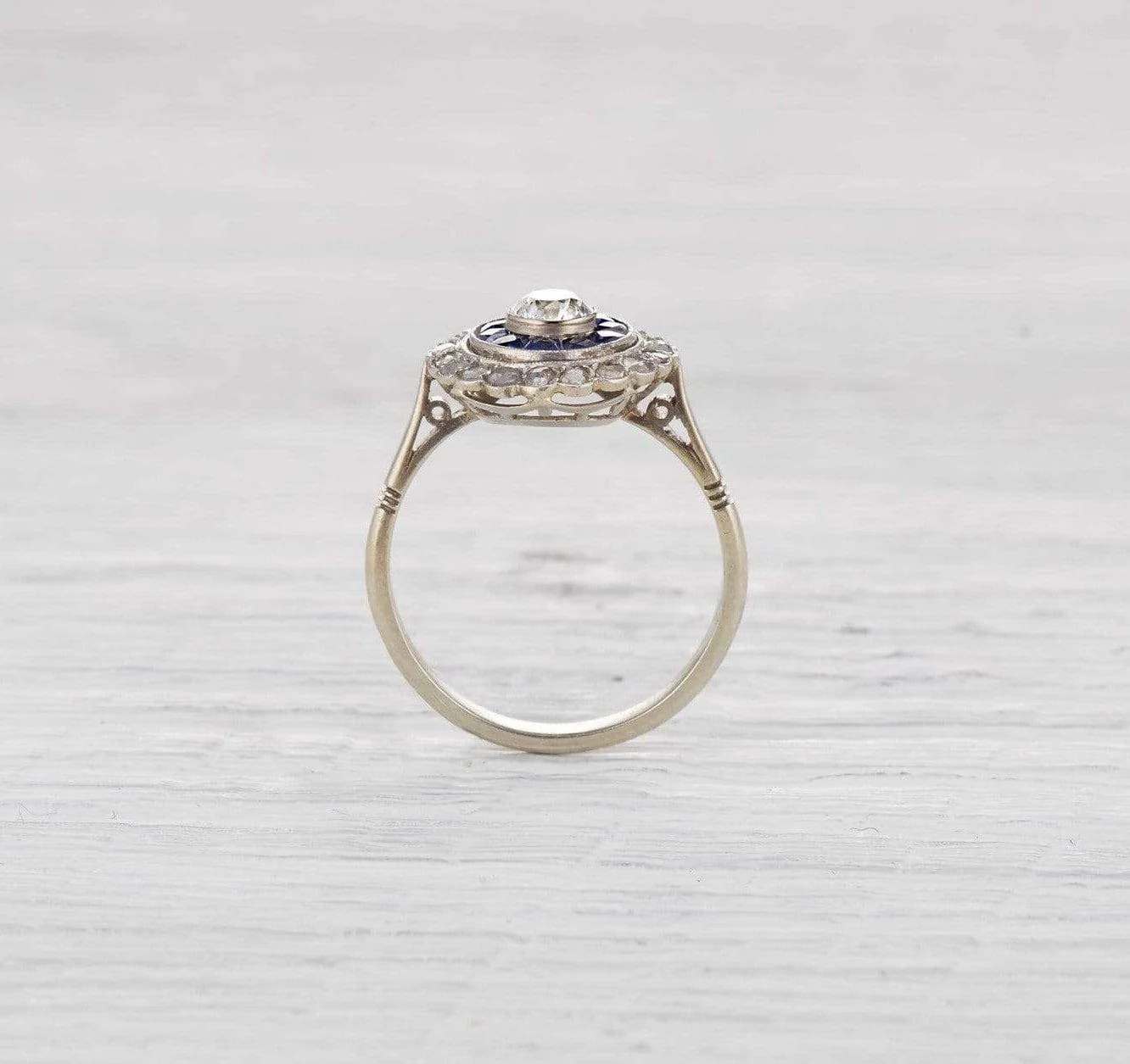 .40 Carat Art Deco Diamond and Sapphire Ring - Image 4