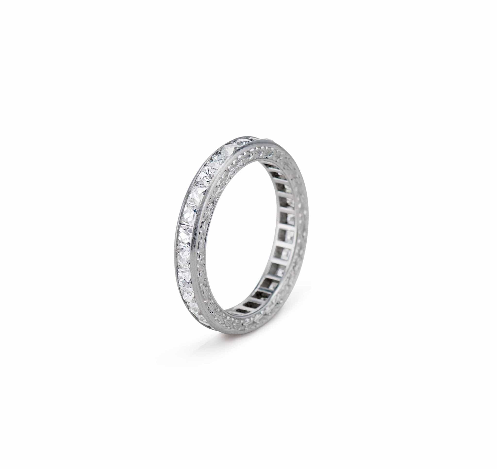 Art Deco 2.50 Carat French-Cut Diamond Eternity Ring (5458) - Image 3