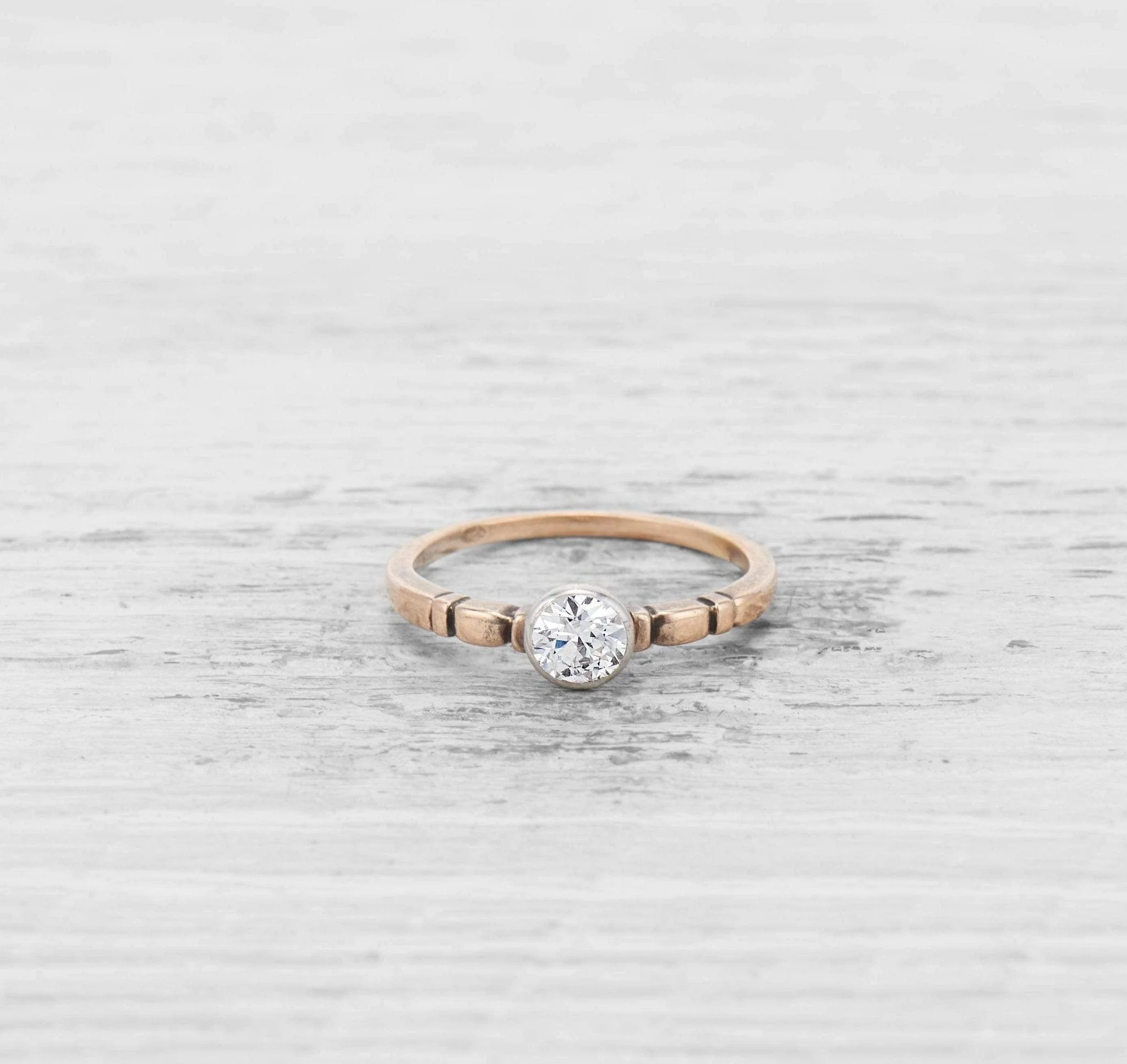 .55 CARAT ANTIQUE DIAMOND ENGAGEMENT RING - Image 2
