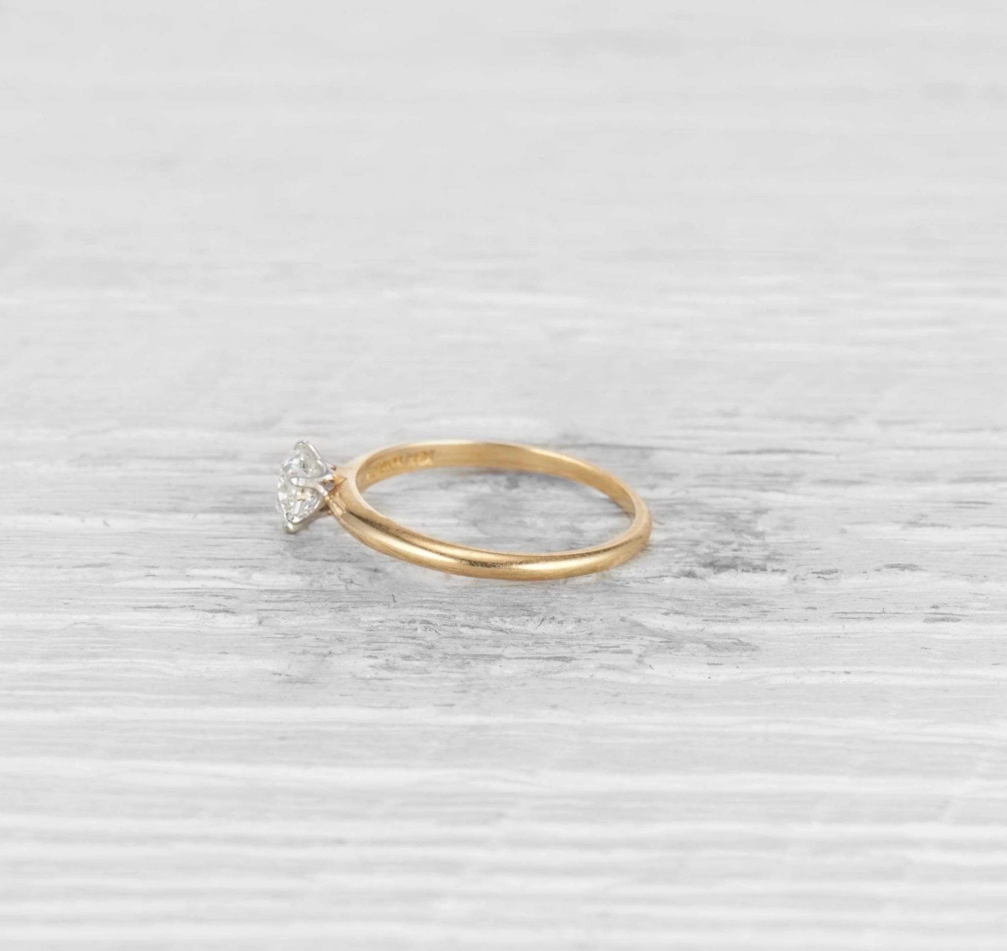 .56 CARAT TIFFANY & CO. DIAMOND SOLITAIRE ENGAGEMENT RING - Image 3