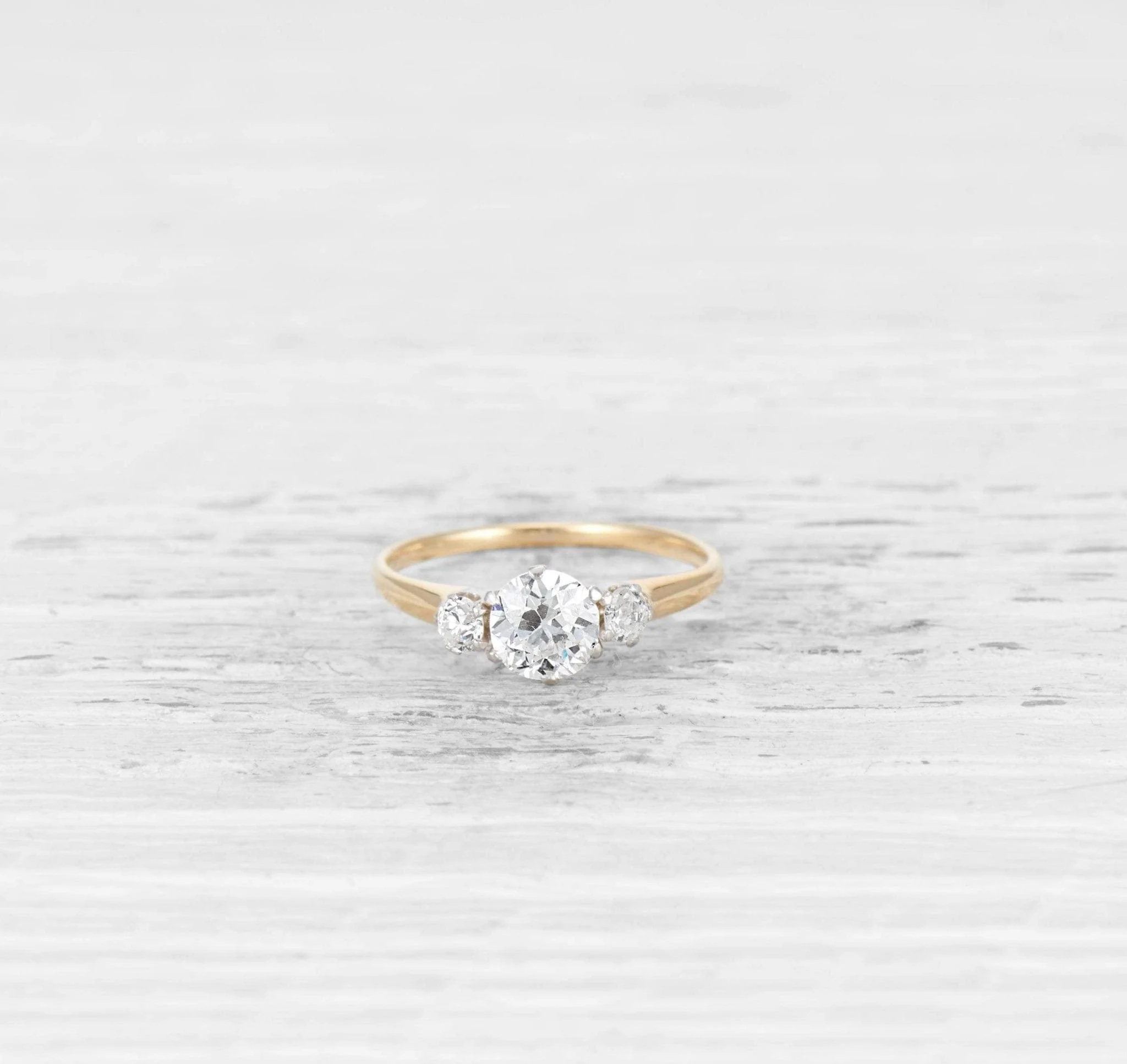 .59 CARAT ANTIQUE DIAMOND ENGAGEMENT RING - Image 2