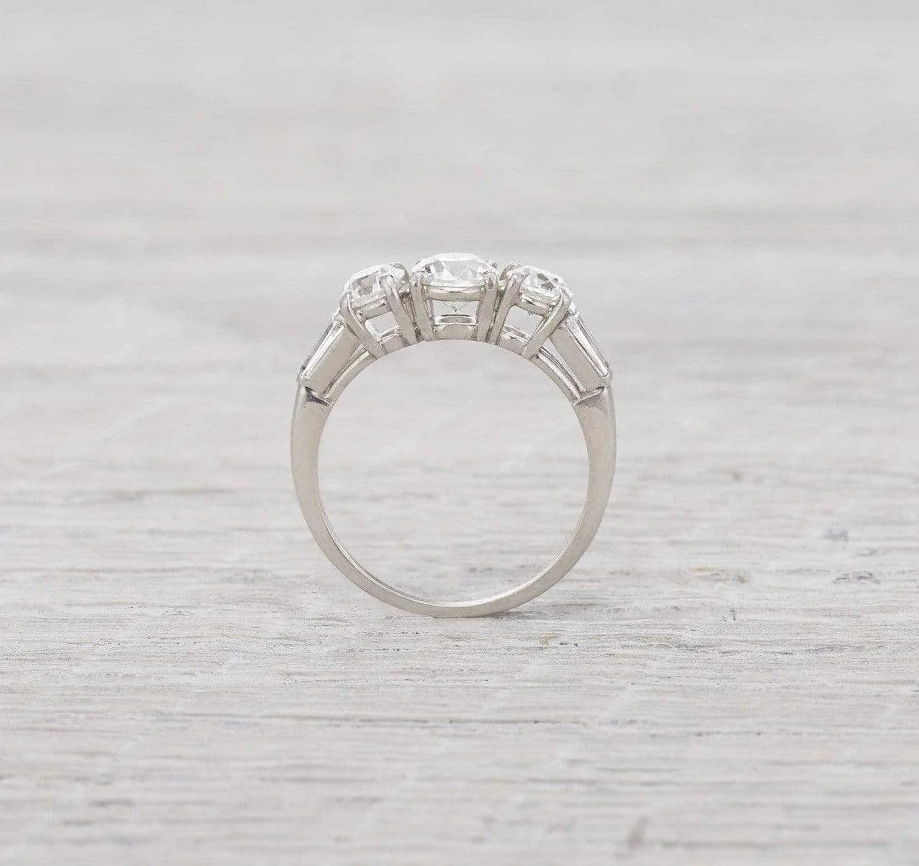 .60 Carat Three Stone Raymond Yard Engagement Ring - Image 4