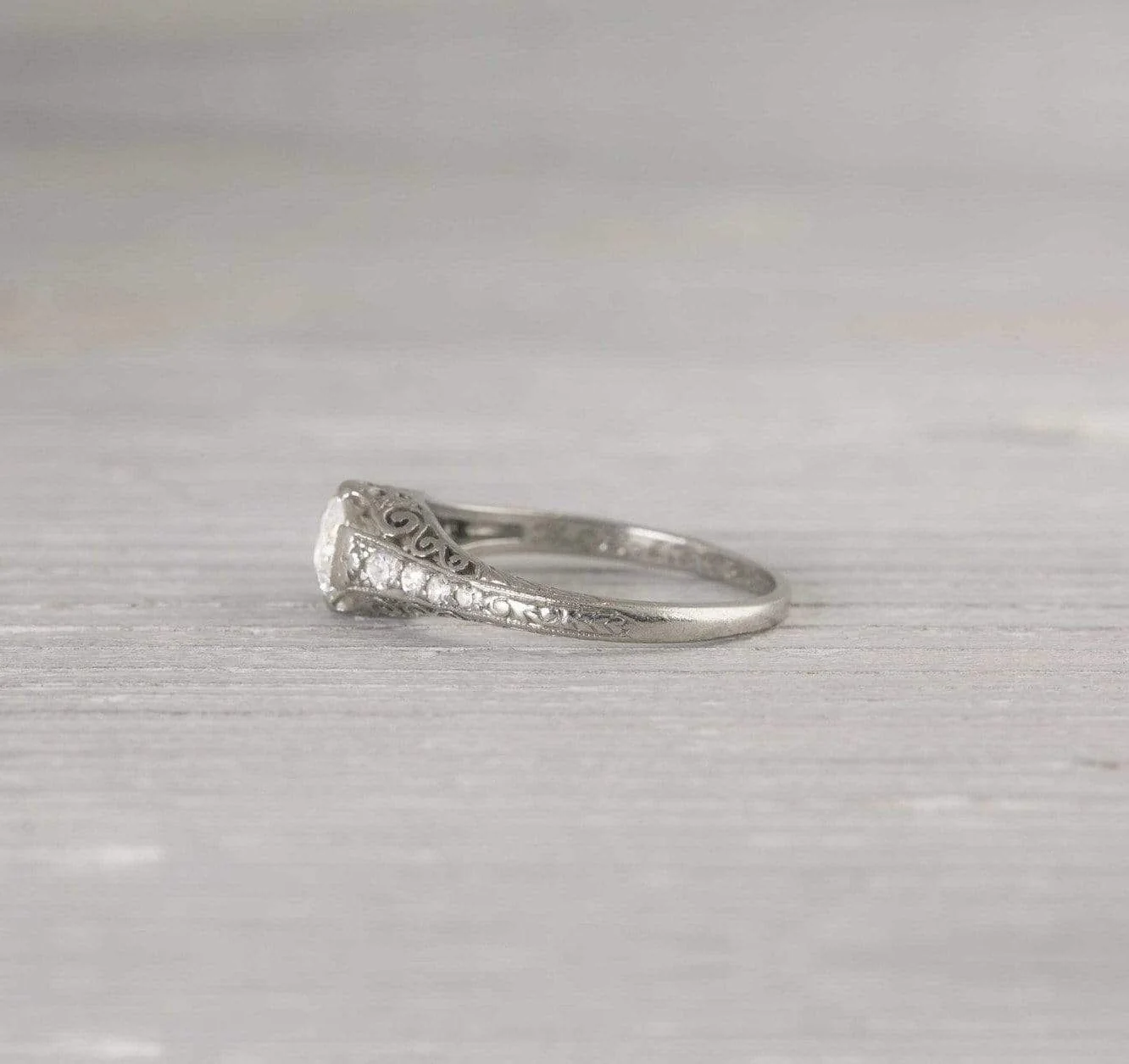 .65 Carat Art Deco Engagement Ring - Image 3