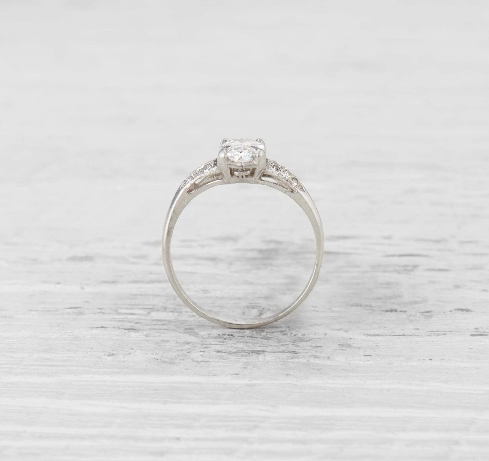.70 CARAT ART DECO DIAMOND ENGAGEMENT RING - Image 4
