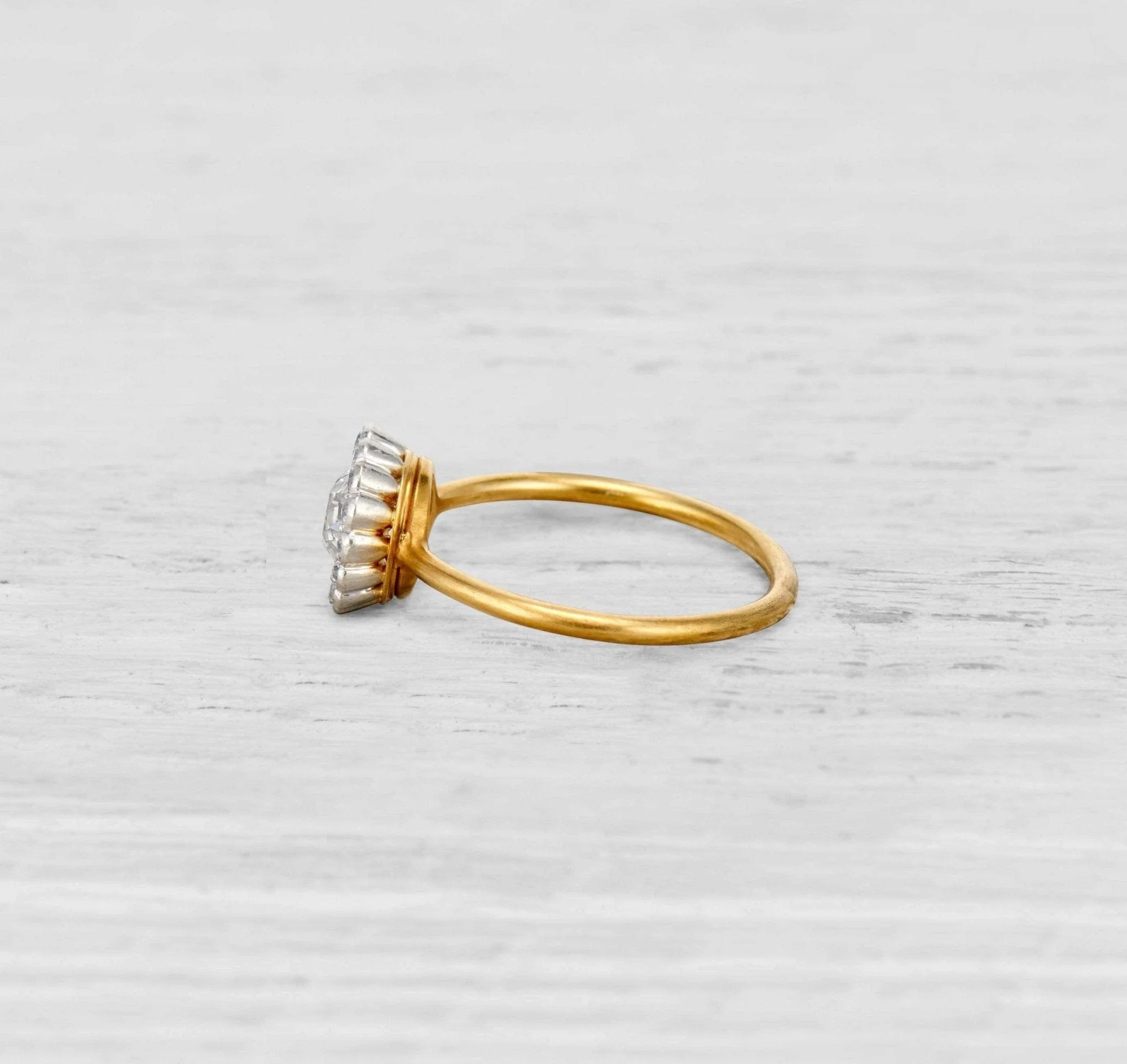 .70 CARAT EDWARDIAN DIAMOND ENGAGEMENT RING - Image 3