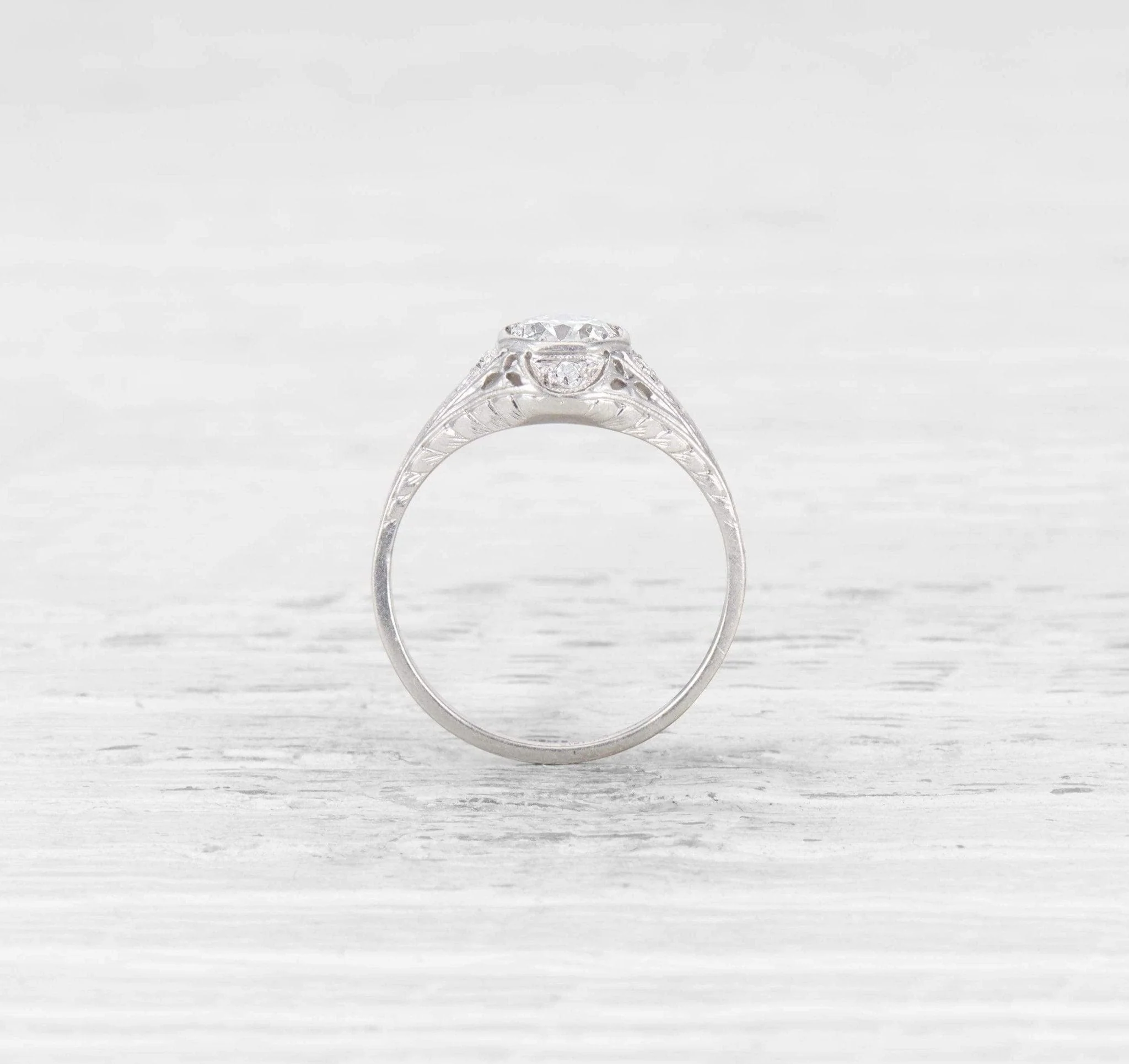 .70 CARAT EDWARDIAN DIAMOND ENGAGEMENT RING - Image 4