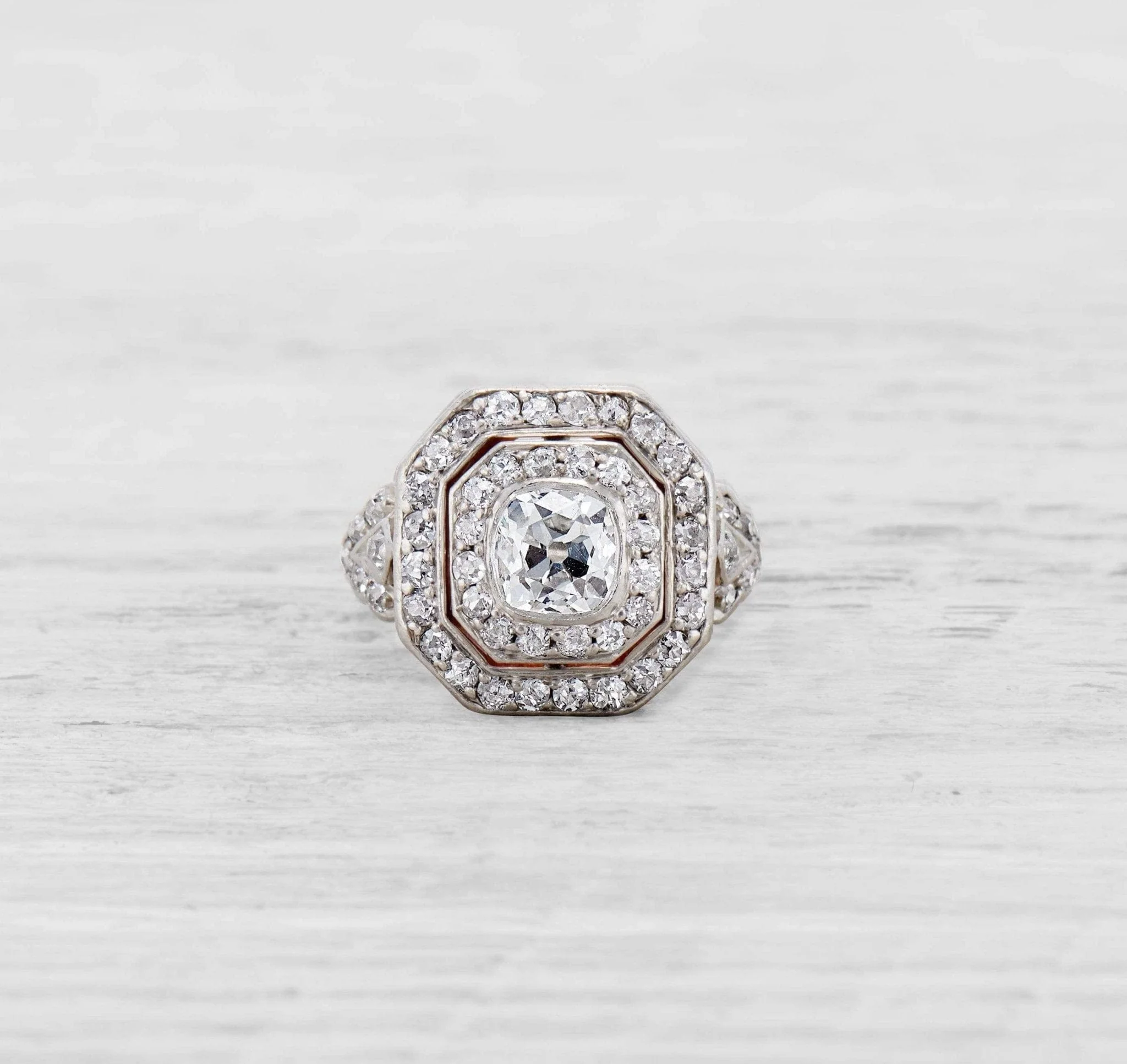 .74 CARAT EDWARDIAN DIAMOND ENGAGEMENT RING - Image 2