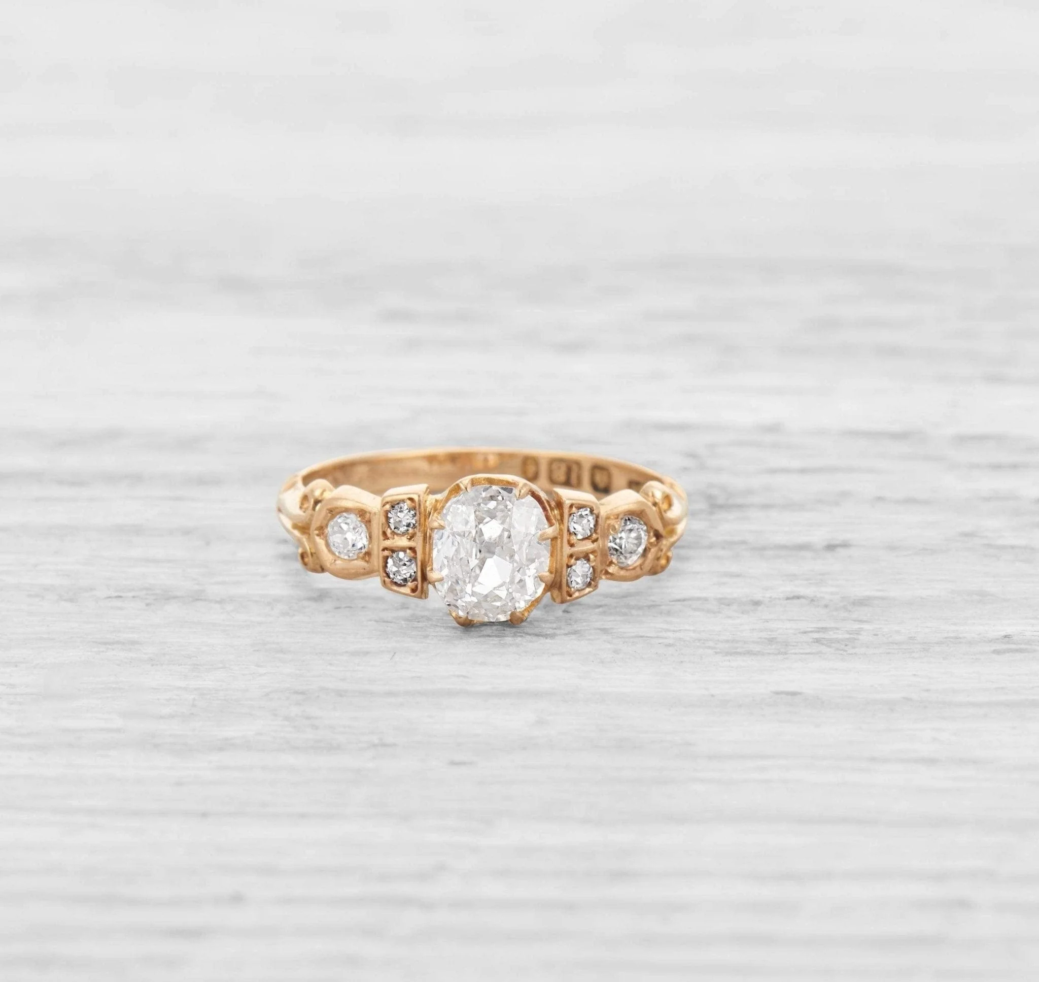 .74 CARAT VICTORIAN DIAMOND ENGAGEMENT RING - Image 2