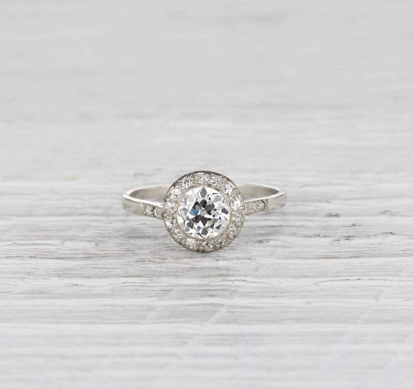 .75 Carat Edwardian Engagement Ring - Image 2