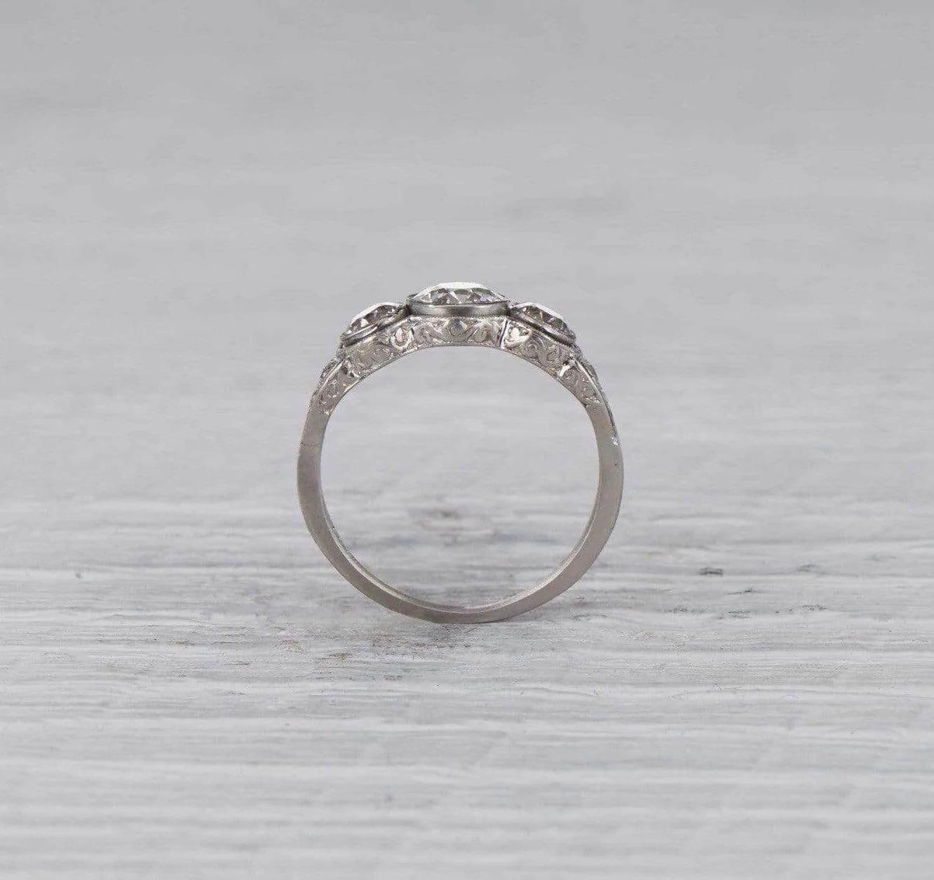 .75 Carat Edwardian Three Stone Engagement Ring - Image 4
