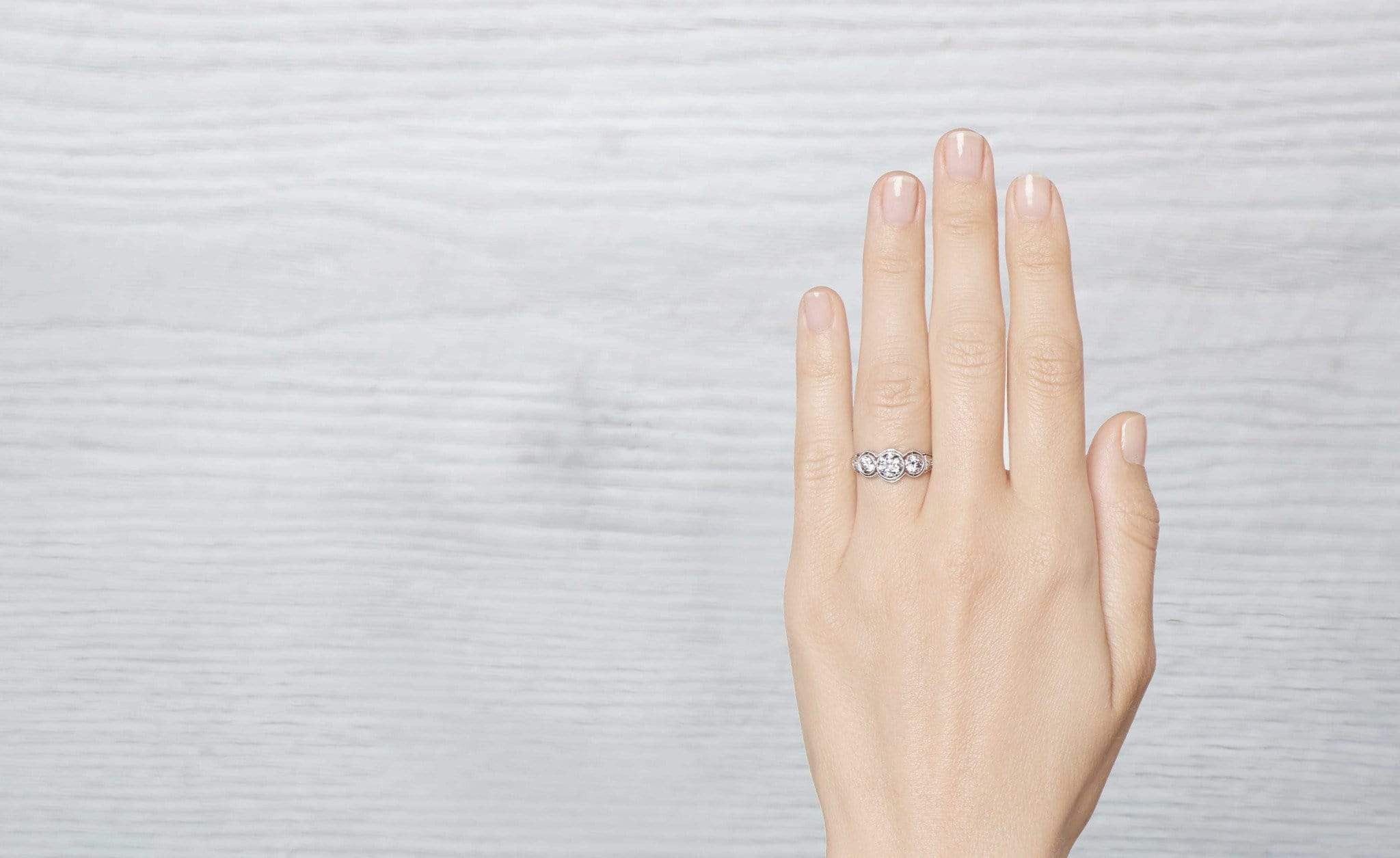 .75 Carat Edwardian Three Stone Engagement Ring - Image 5