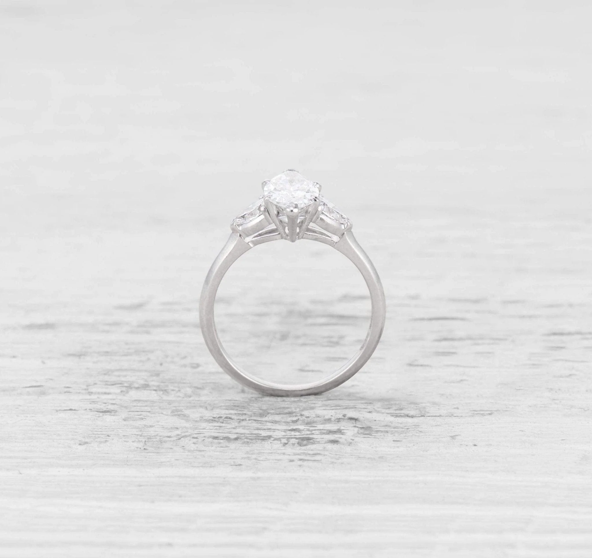 .79 CARAT MARQUISE CUT DIAMOND VINTAGE ENGAGEMENT RING - Image 4