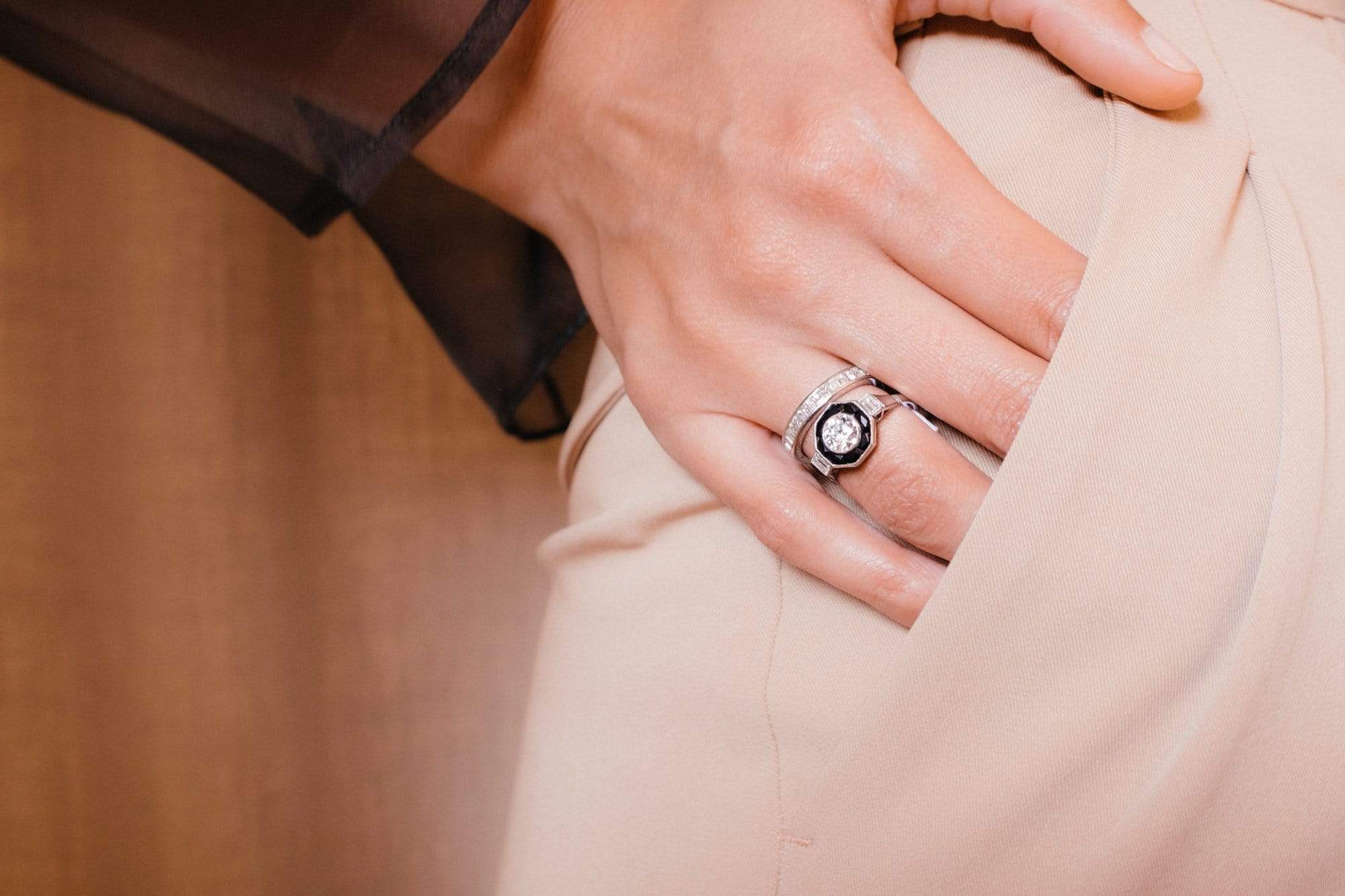 .80 Carat Art Deco Diamond and Black Onyx Engagement Ring - Image 5