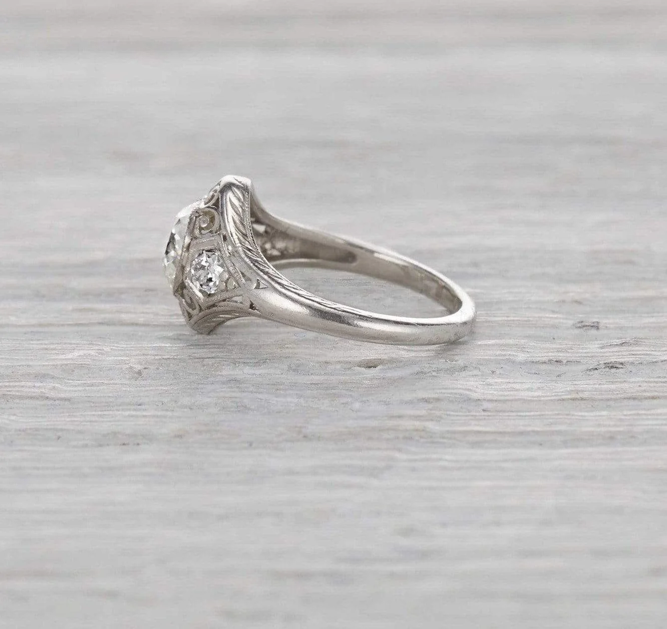 .80 Carat Edwardian Engagement Ring - Image 3