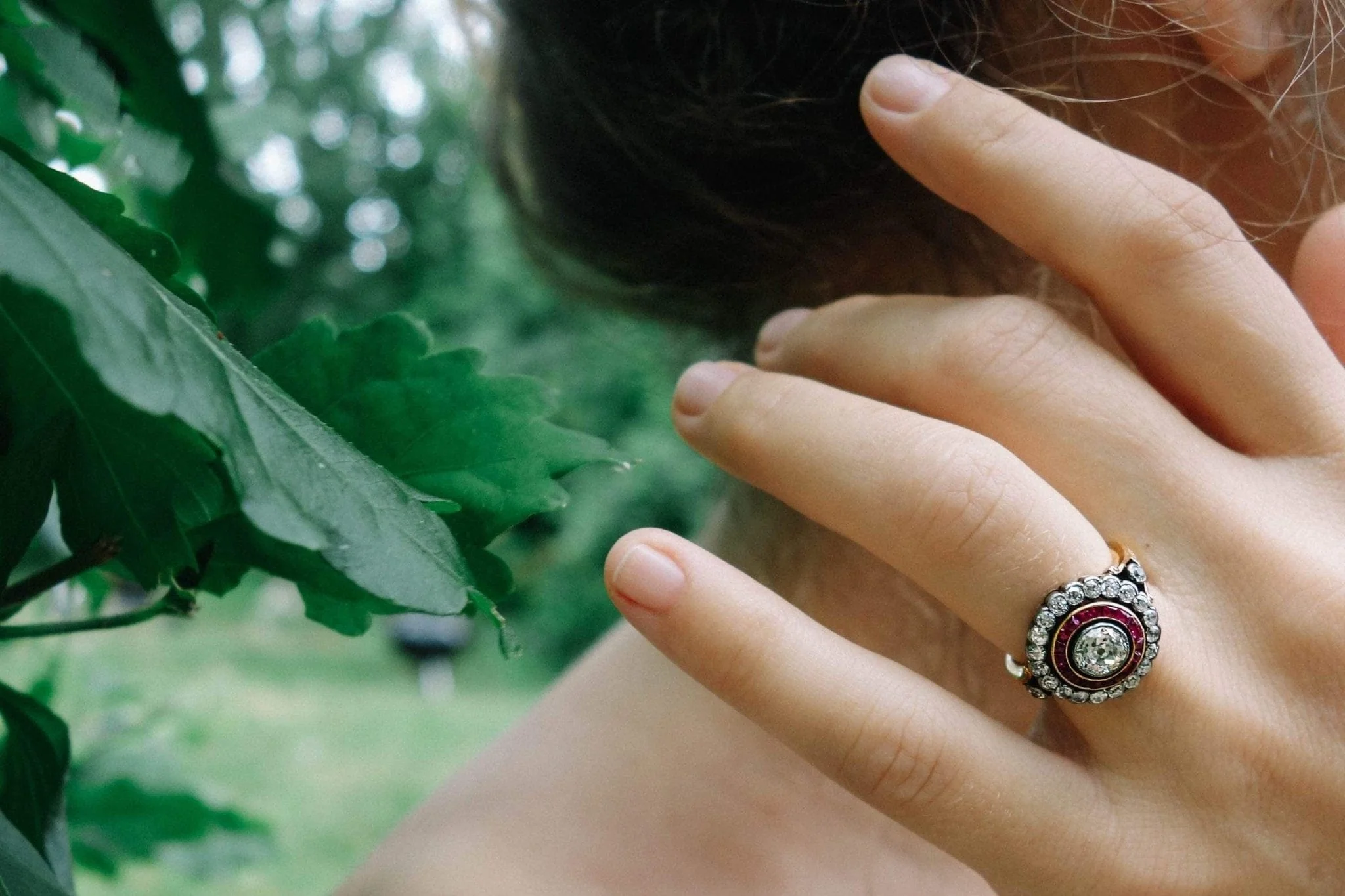 .80 Carat Late Victorian Ruby and Diamond Cluster Ring - Image 5