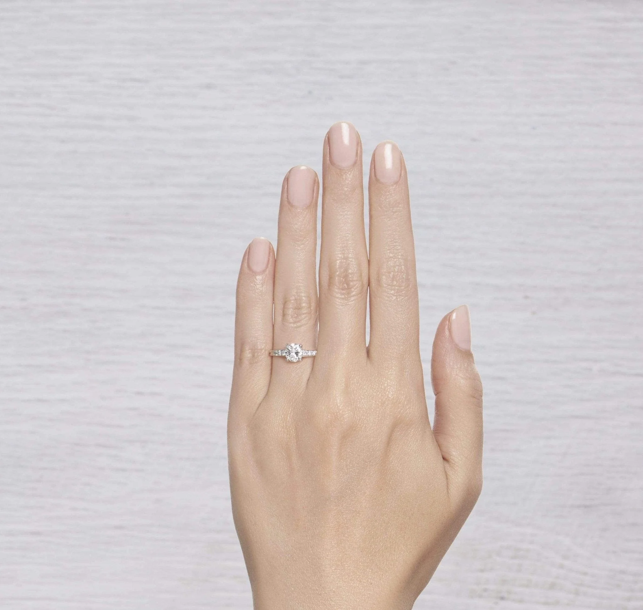 .80 CARAT TIFFANY & CO. DIAMOND ENGAGEMENT RING - Image 5