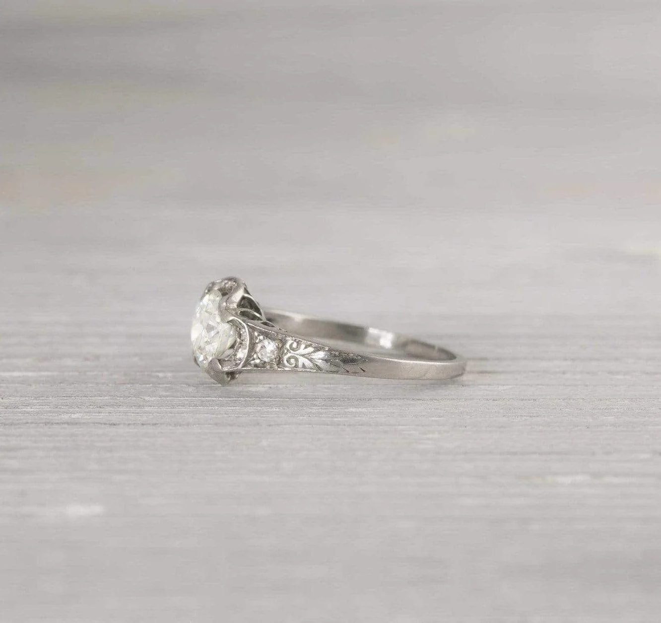 .80 Carat Vintage Art Deco Engagement Ring - Image 2