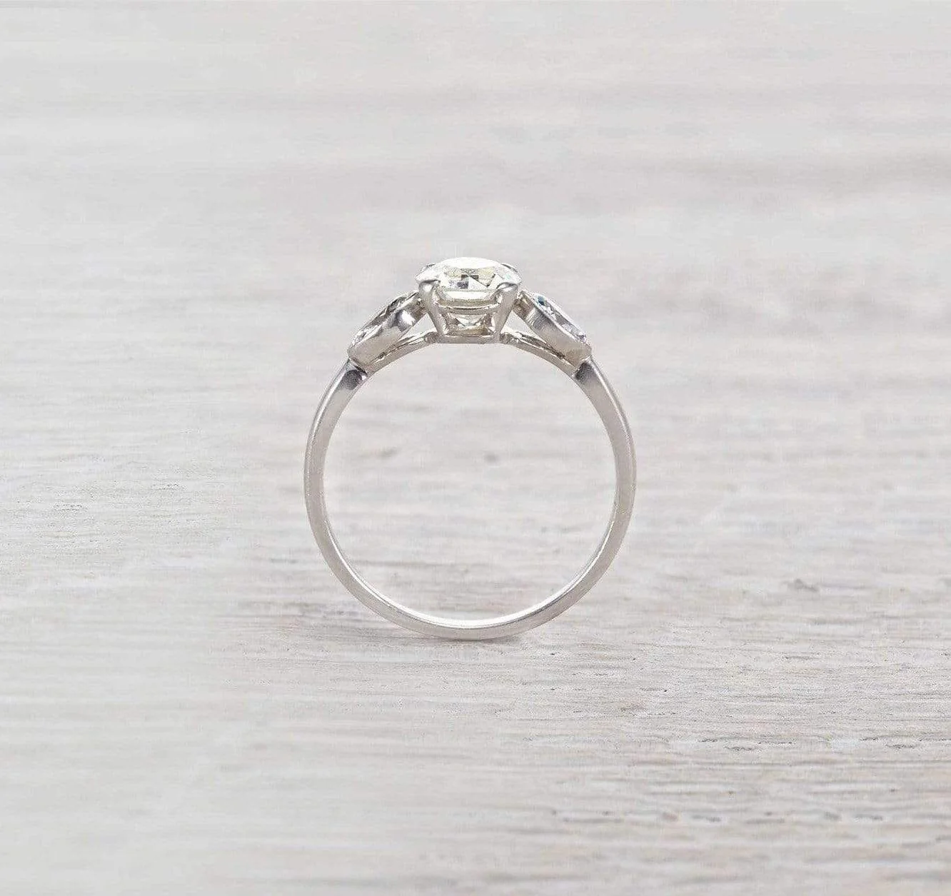 .85 Carat Art Deco Three-Stone Engagement Ring - Image 4