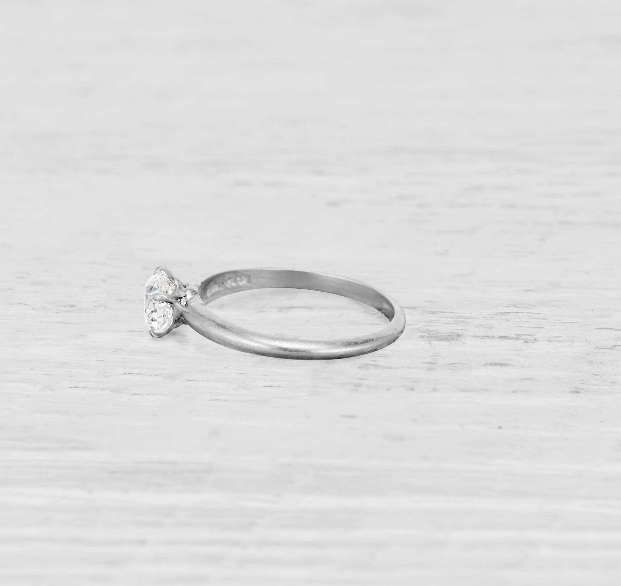 .86 CARAT TIFFANY & CO DIAMOND SOLITAIRE ENGAGEMENT RING - Image 3