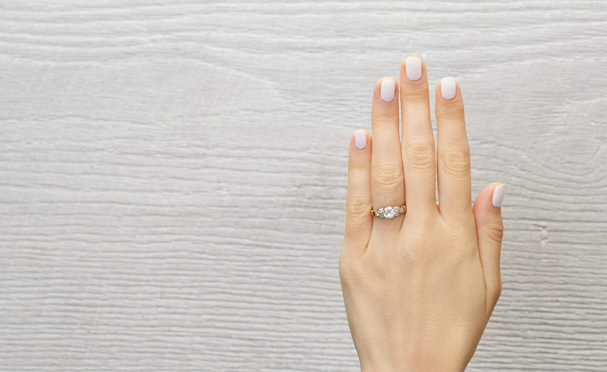 .87 Carat Victorian Engagement Ring - Image 5