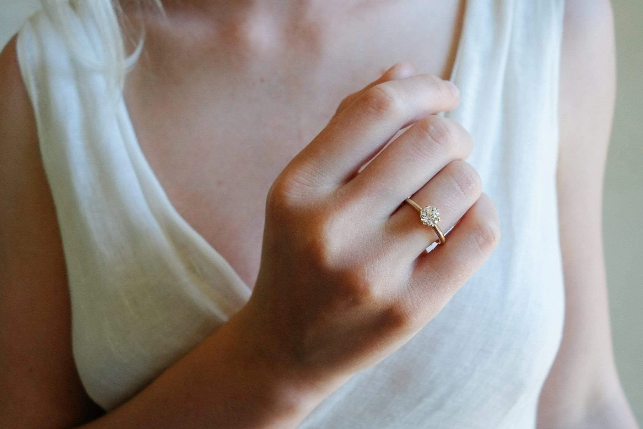 .87 CARAT EDWARDIAN DIAMOND ENGAGEMENT RING - Image 5