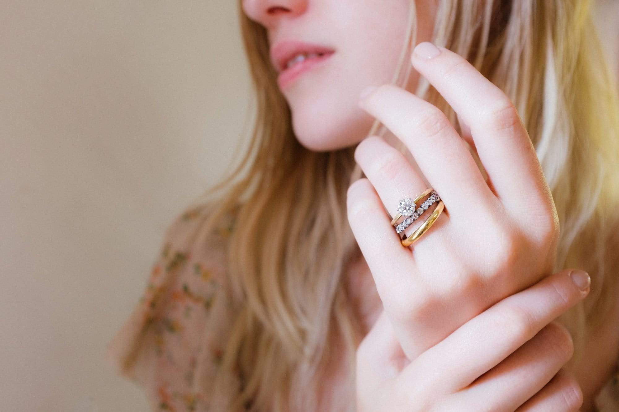 .87 CARAT TIFFANY & CO DIAMOND GOLD SOLITAIRE RING - Image 5