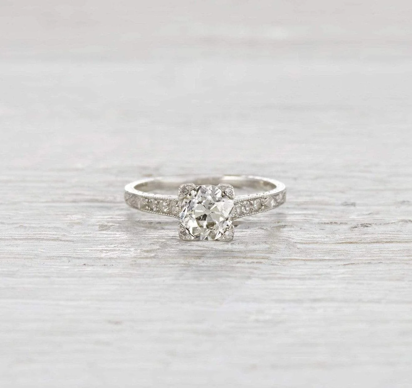 .90 Carat Art Deco Engagement Ring - Image 2