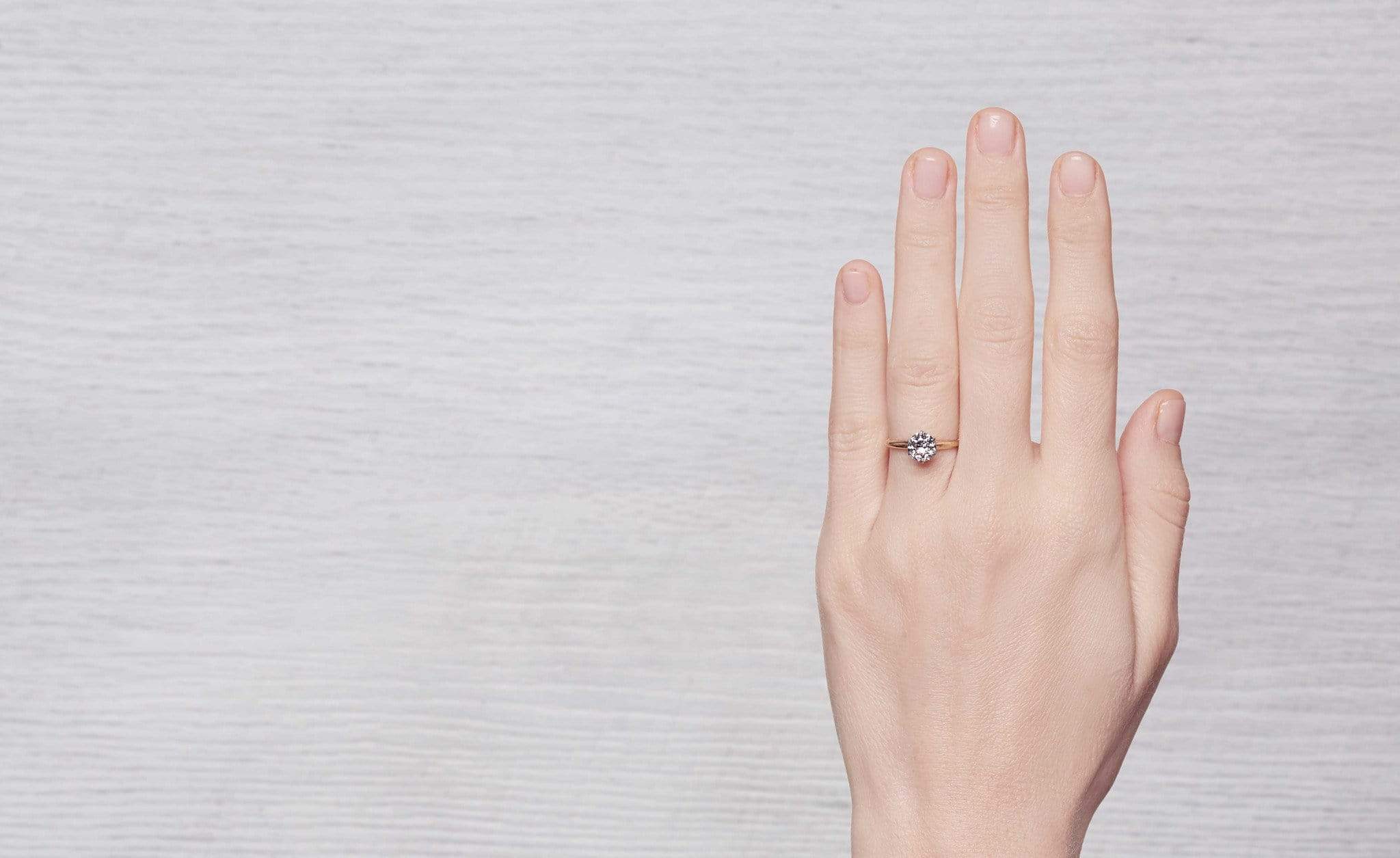 .95 Carat Vintage Tiffany & Co. Engagement Ring - Image 5
